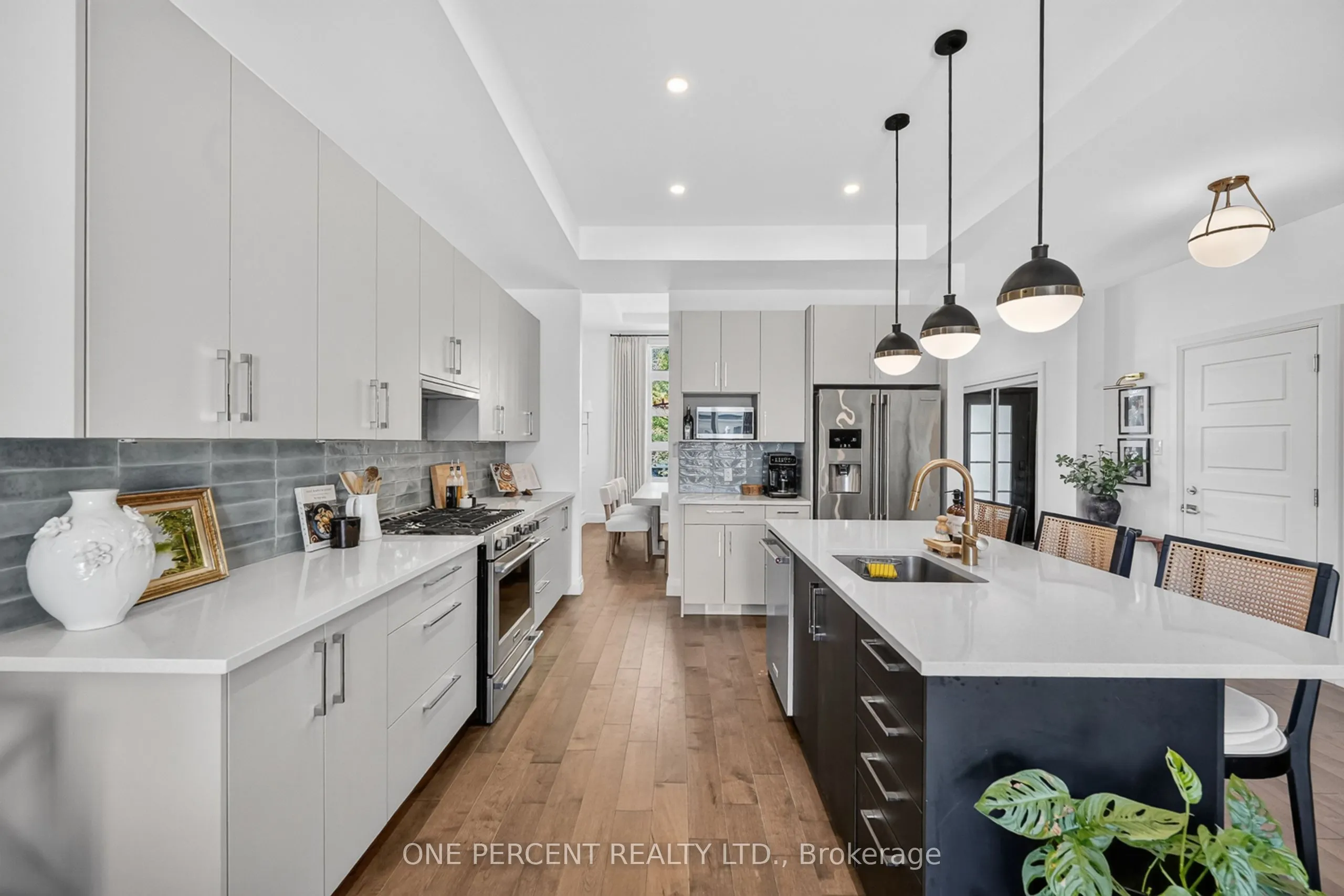 10 Granite Street