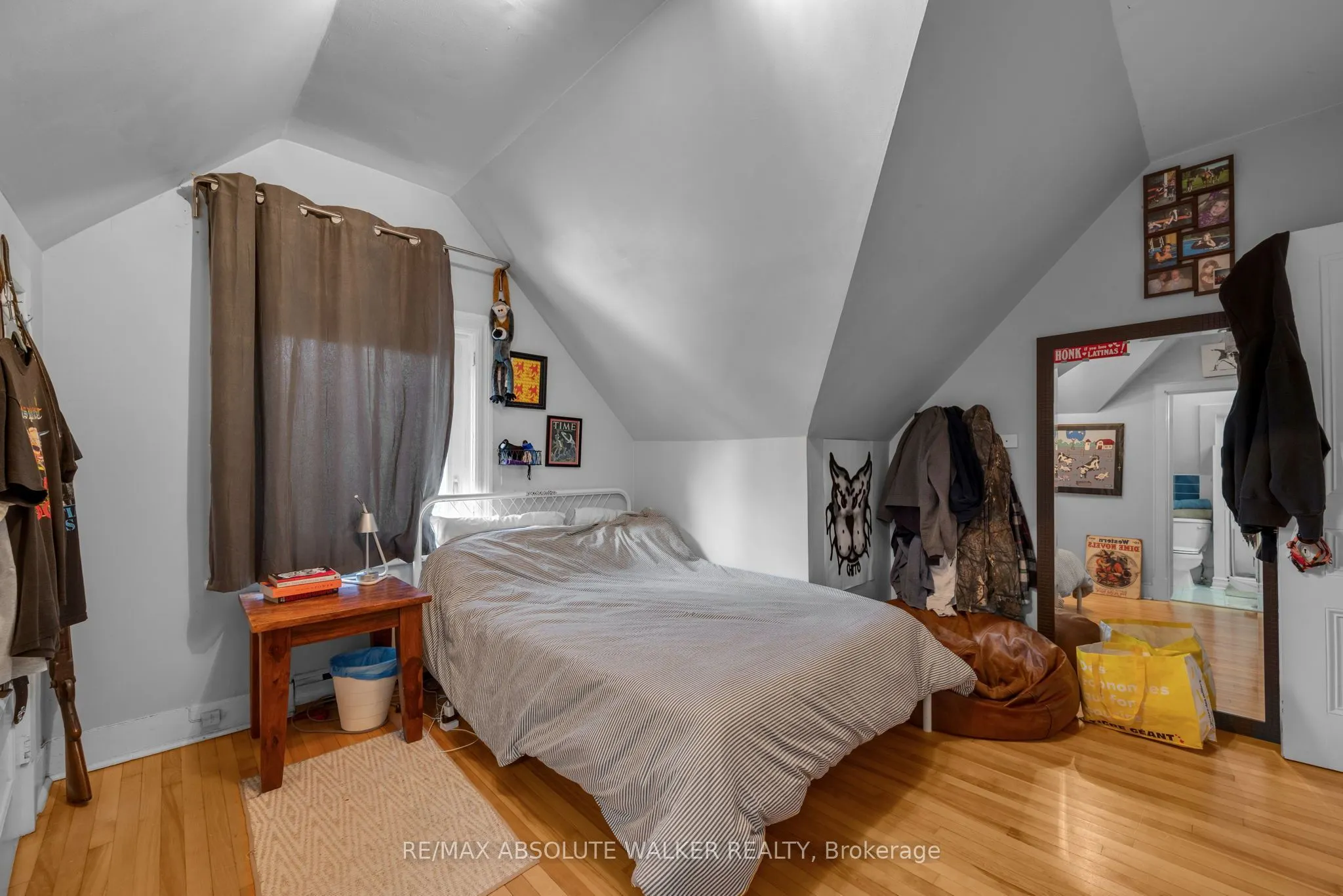 120 Strathcona Avenue