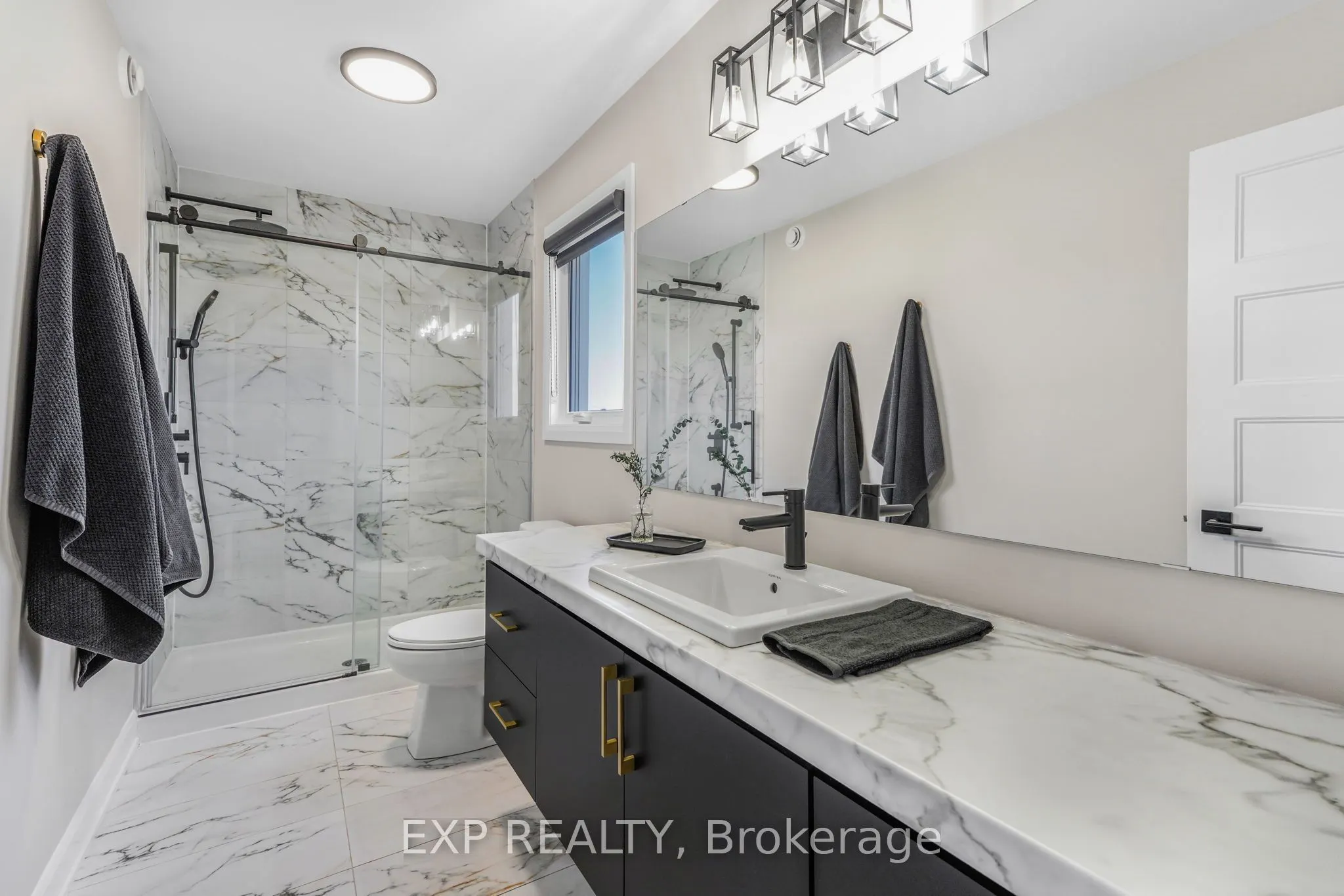 1202 Montblanc Crescent
