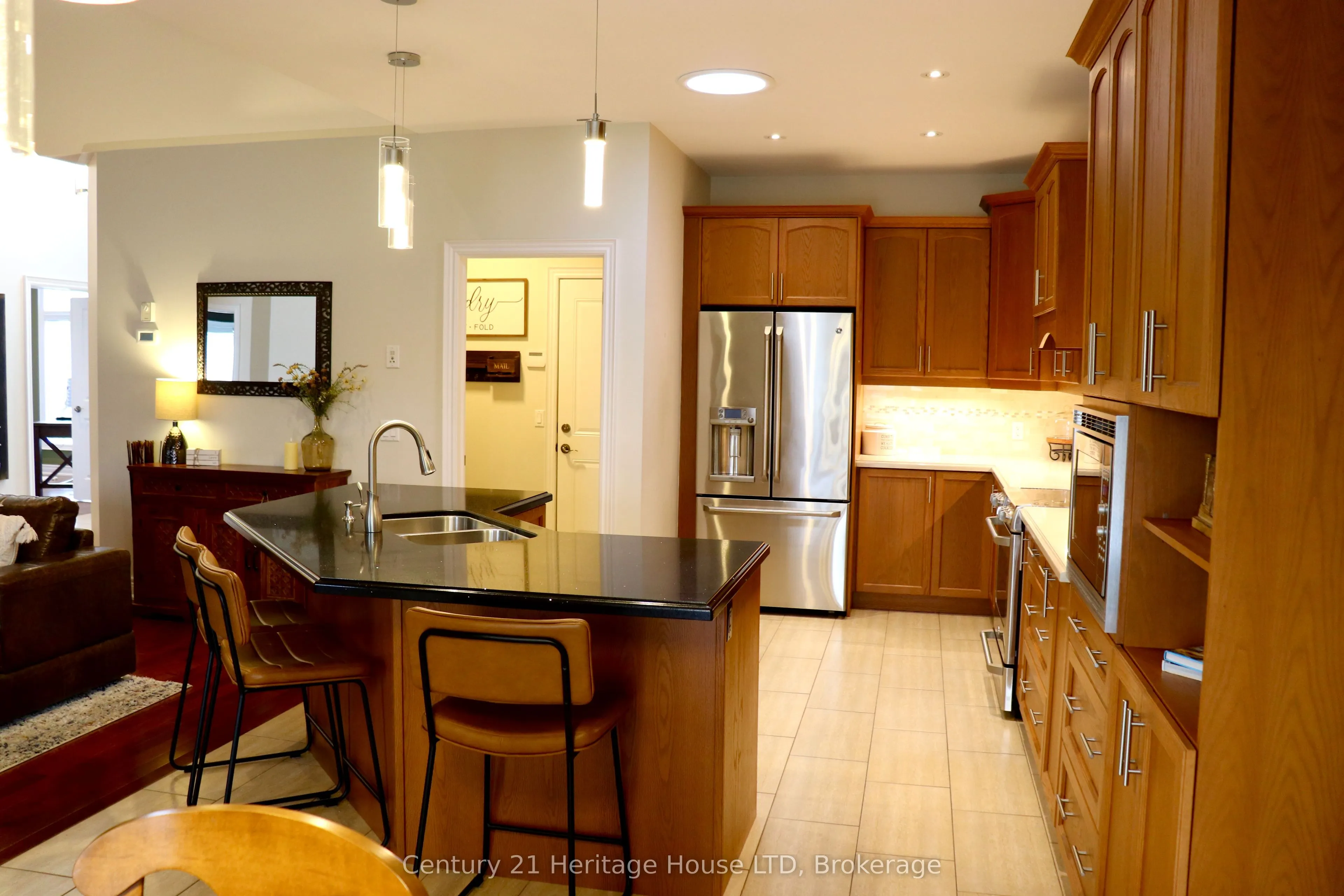 3984 VILLAGE CREEK Drive