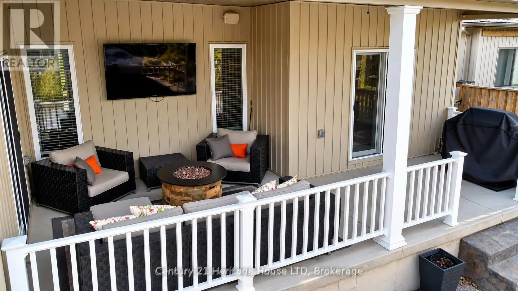3984 VILLAGE CREEK Drive