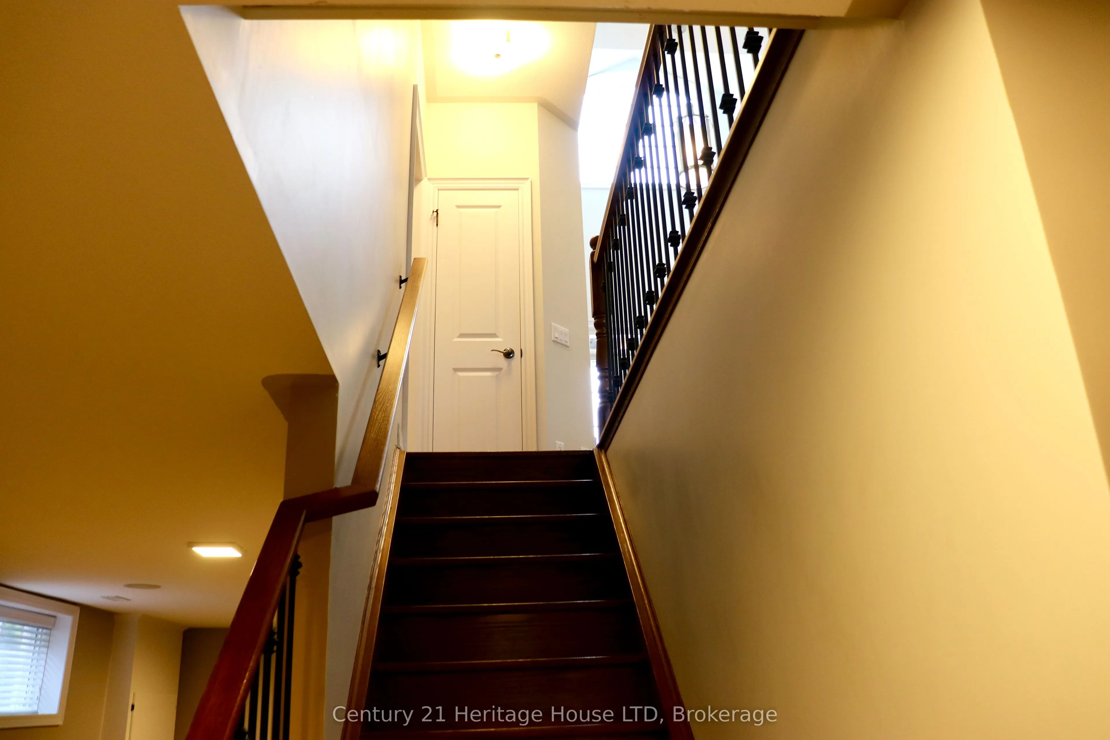 3984 VILLAGE CREEK Drive