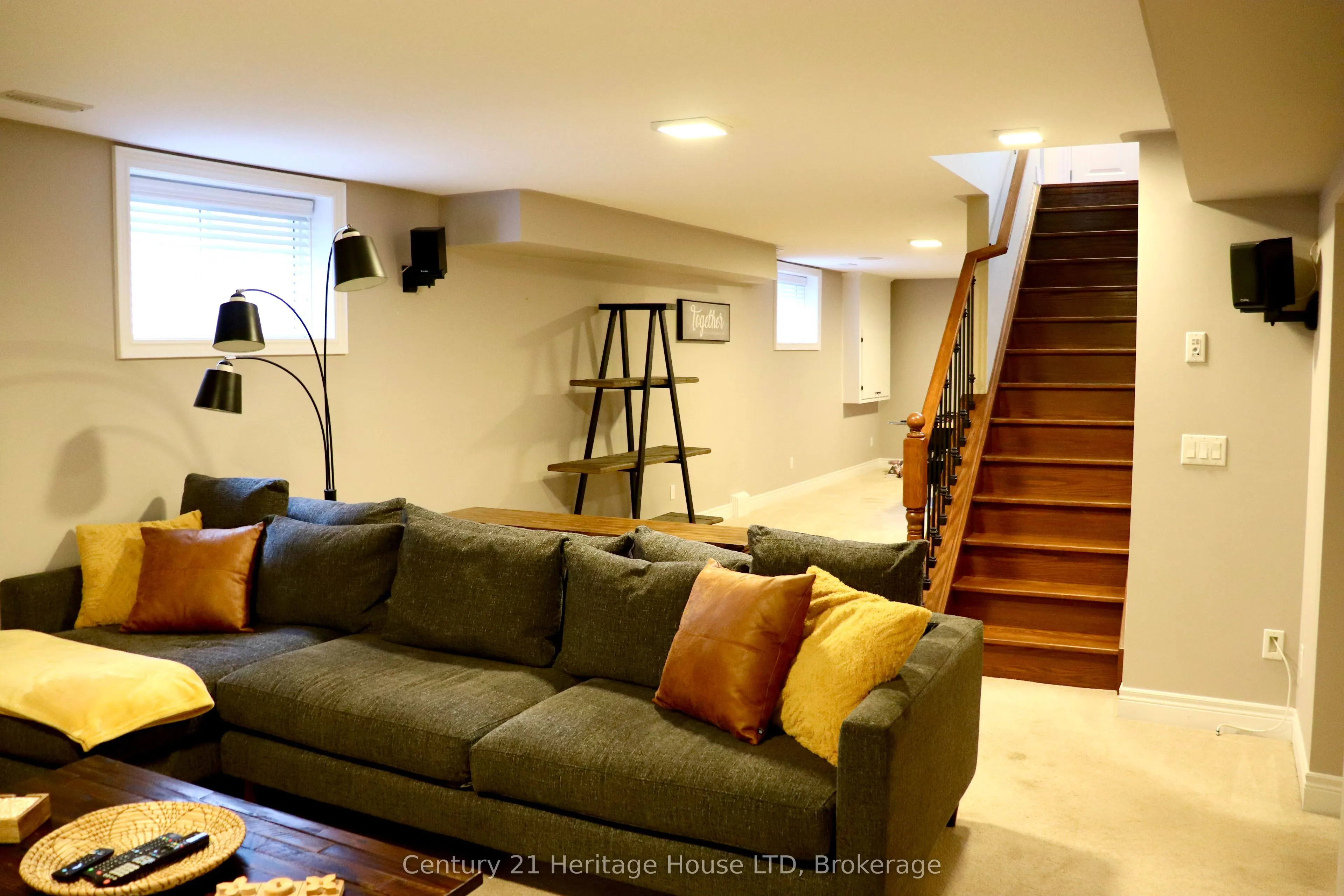 3984 VILLAGE CREEK Drive