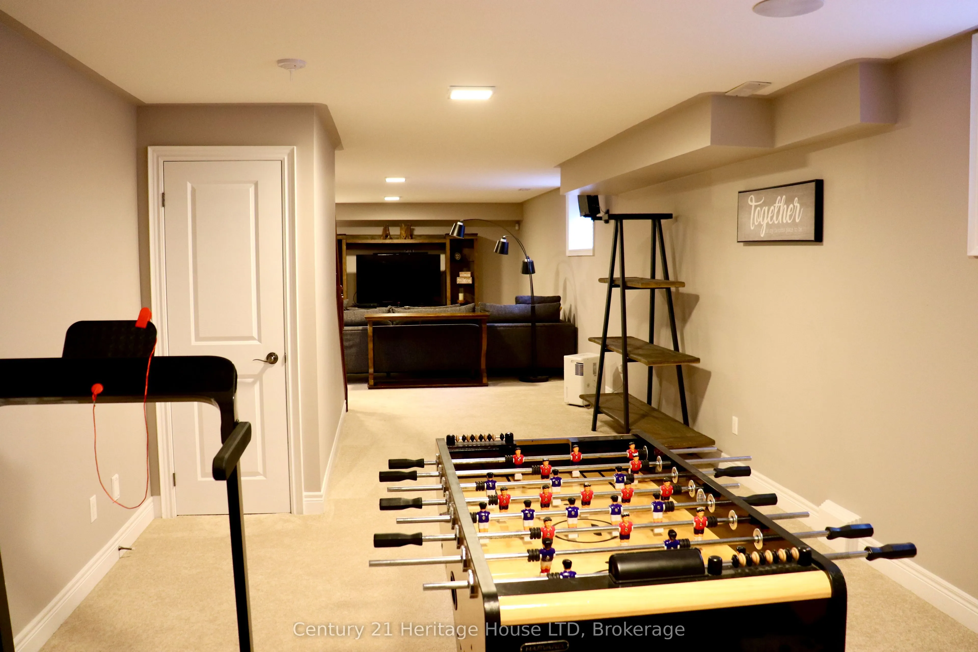 3984 VILLAGE CREEK Drive