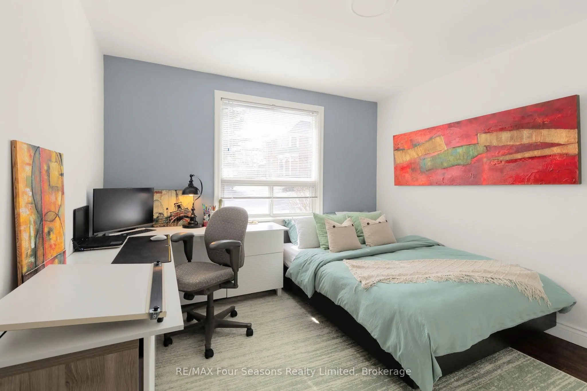 50 Amaranth Street W