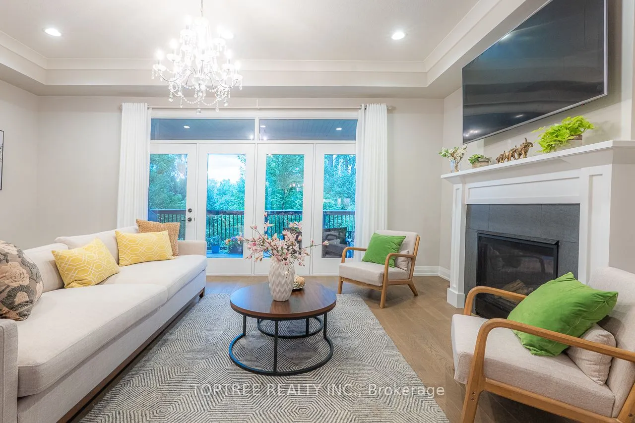 2290 Torrey Pines Way #29
