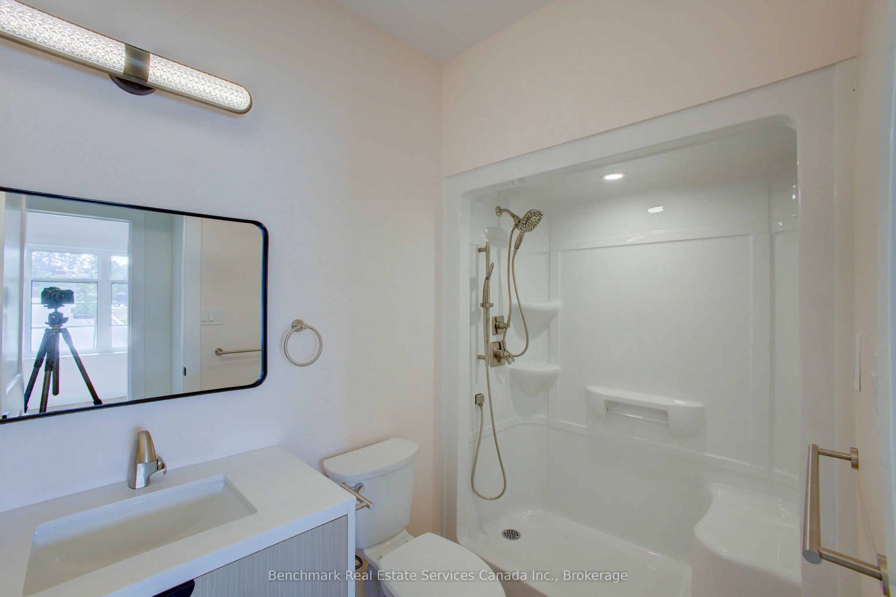 1182 Queen Street #18