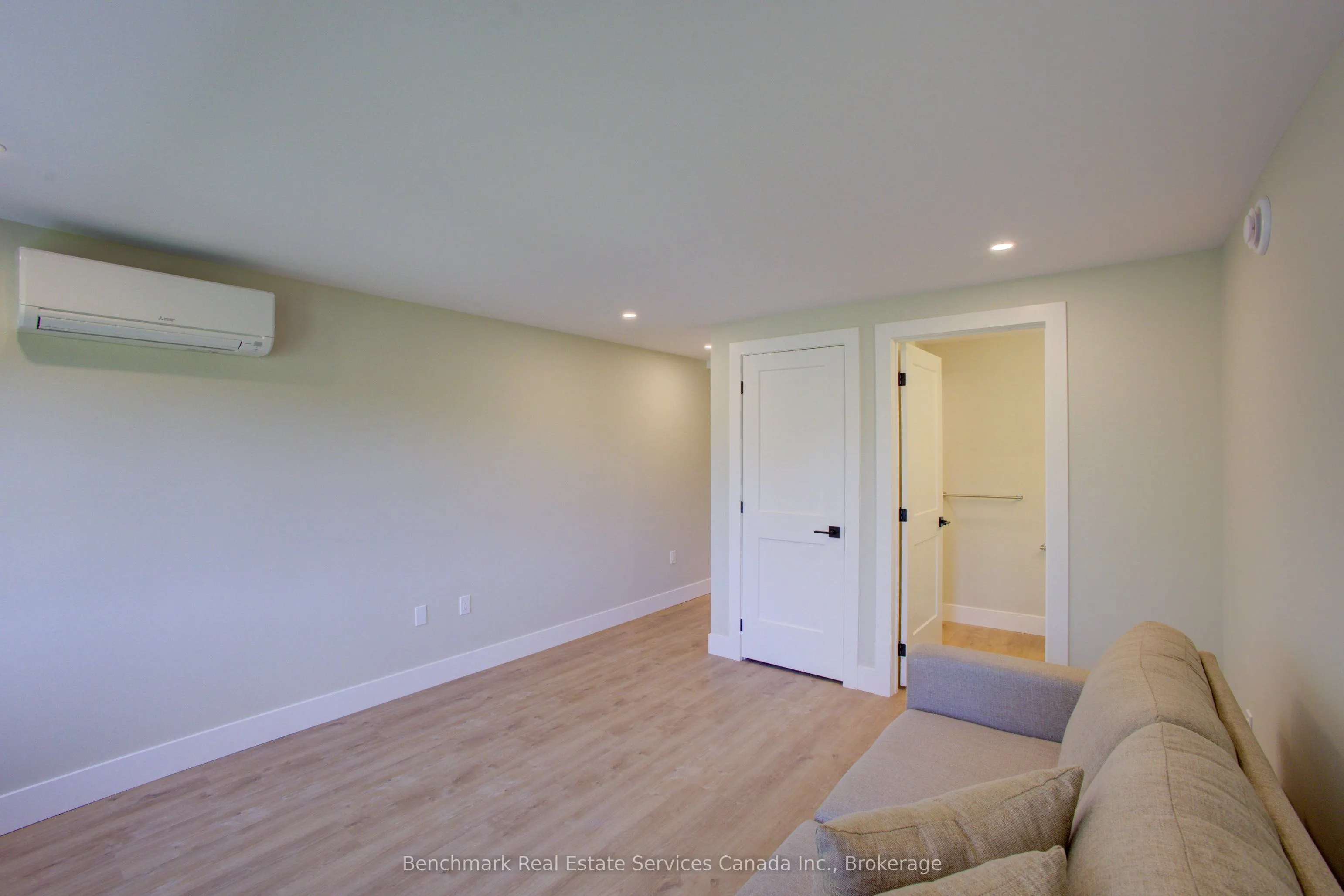 1182 Queen Street #18