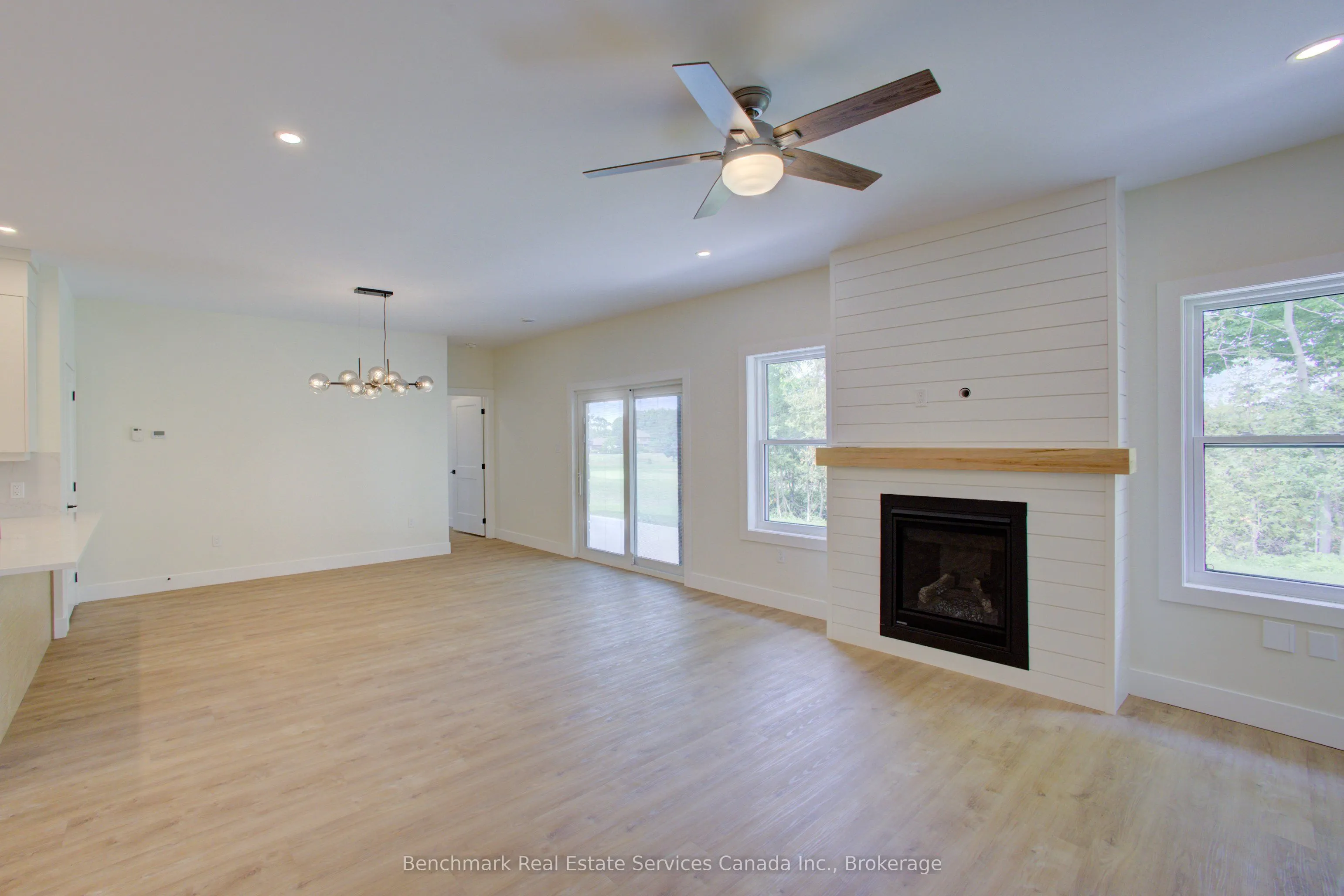 1182 Queen Street #18
