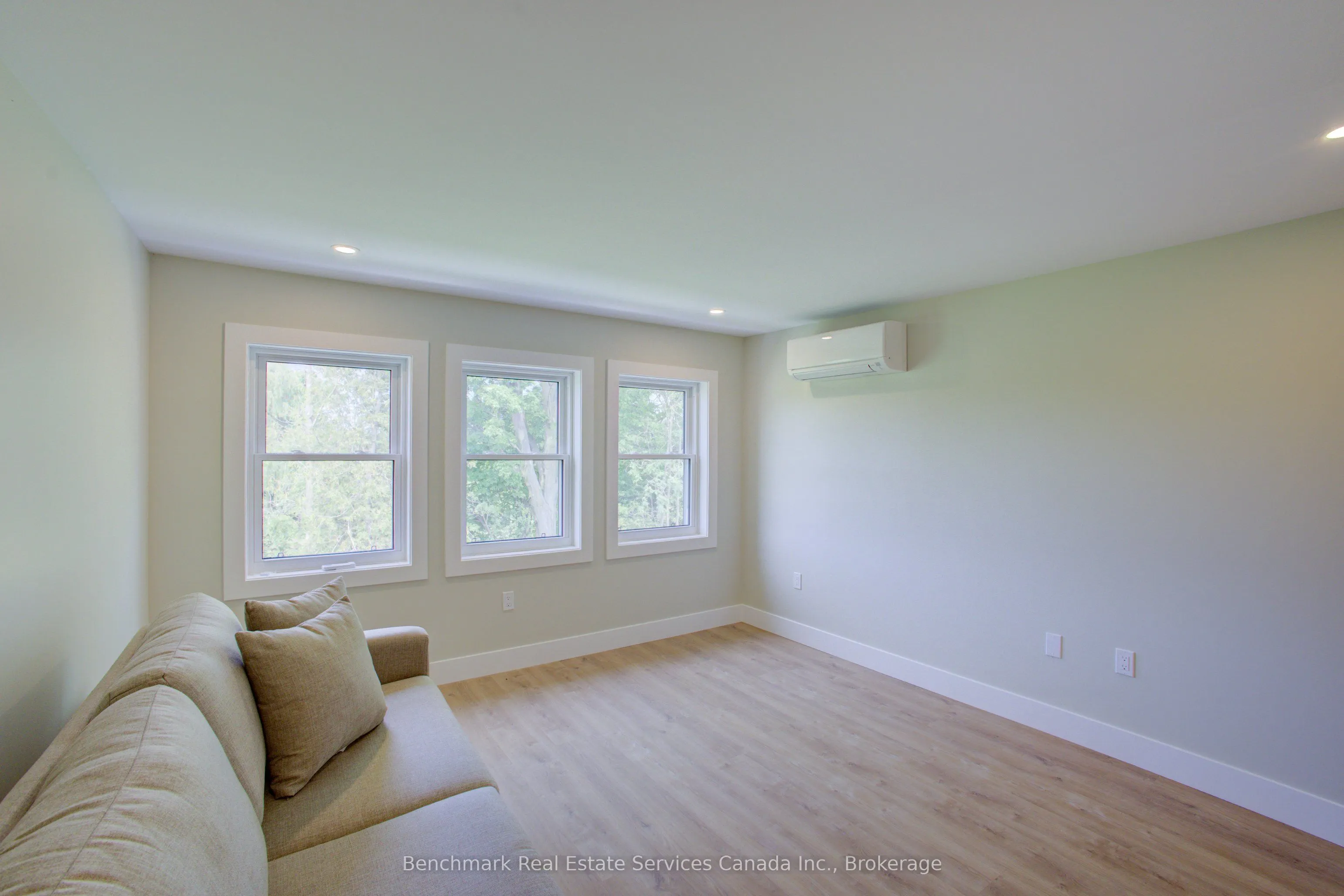 1182 Queen Street #18