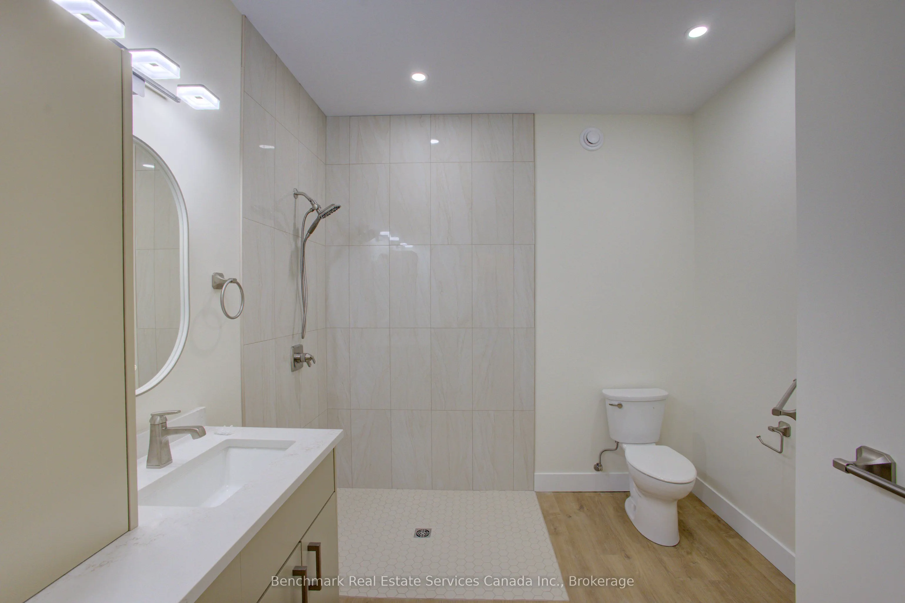 1182 Queen Street #18