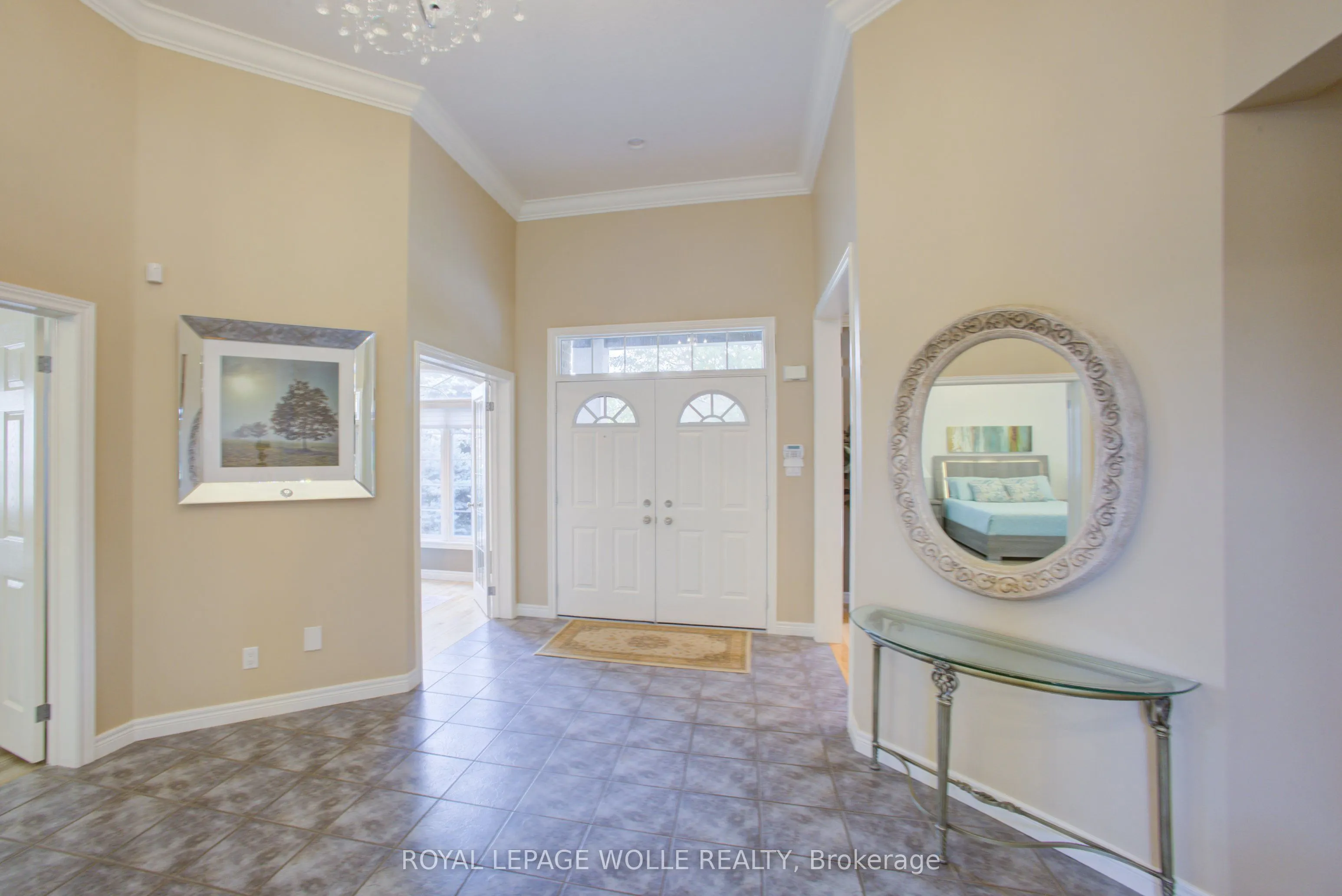 457 Caryndale Drive