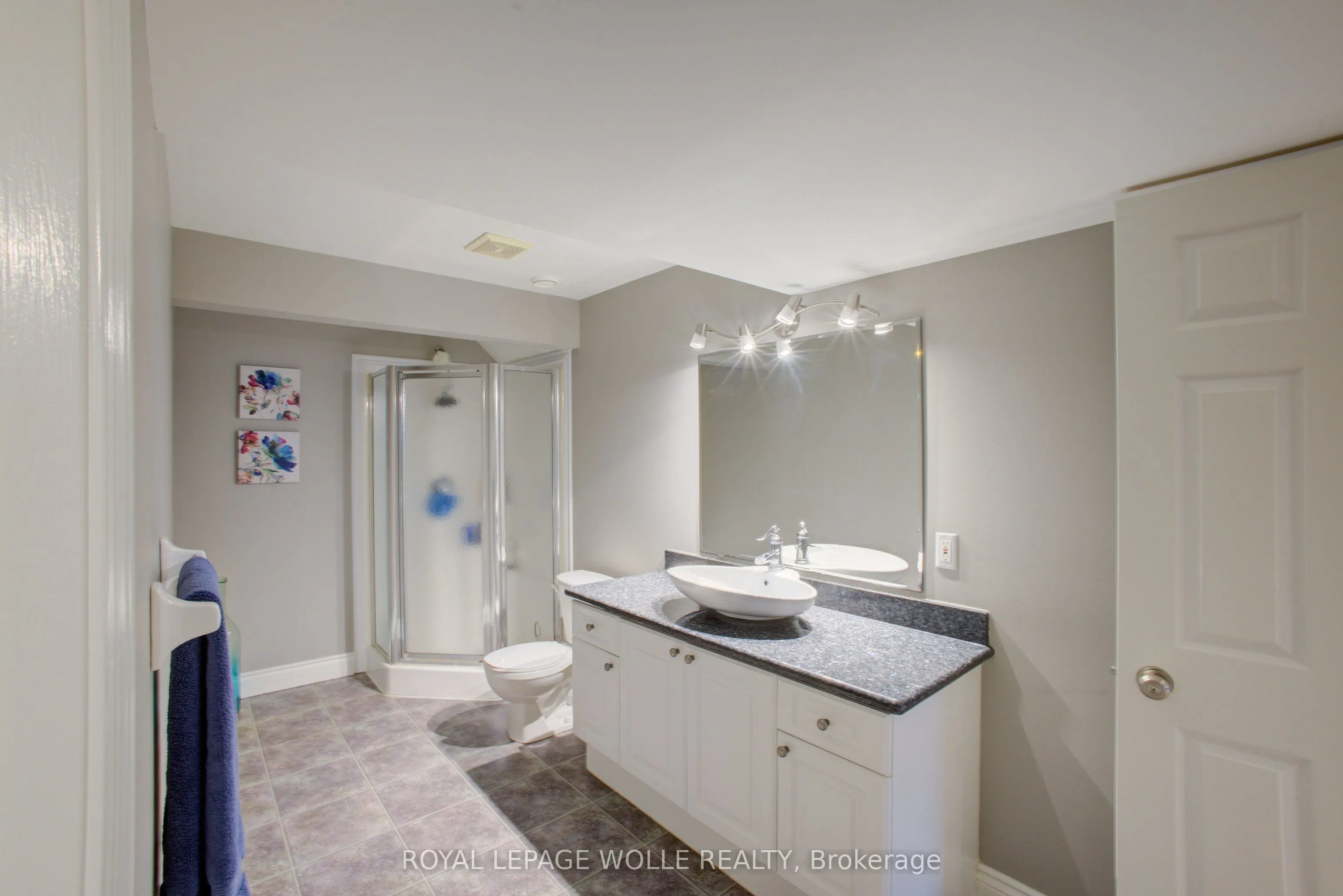 457 Caryndale Drive