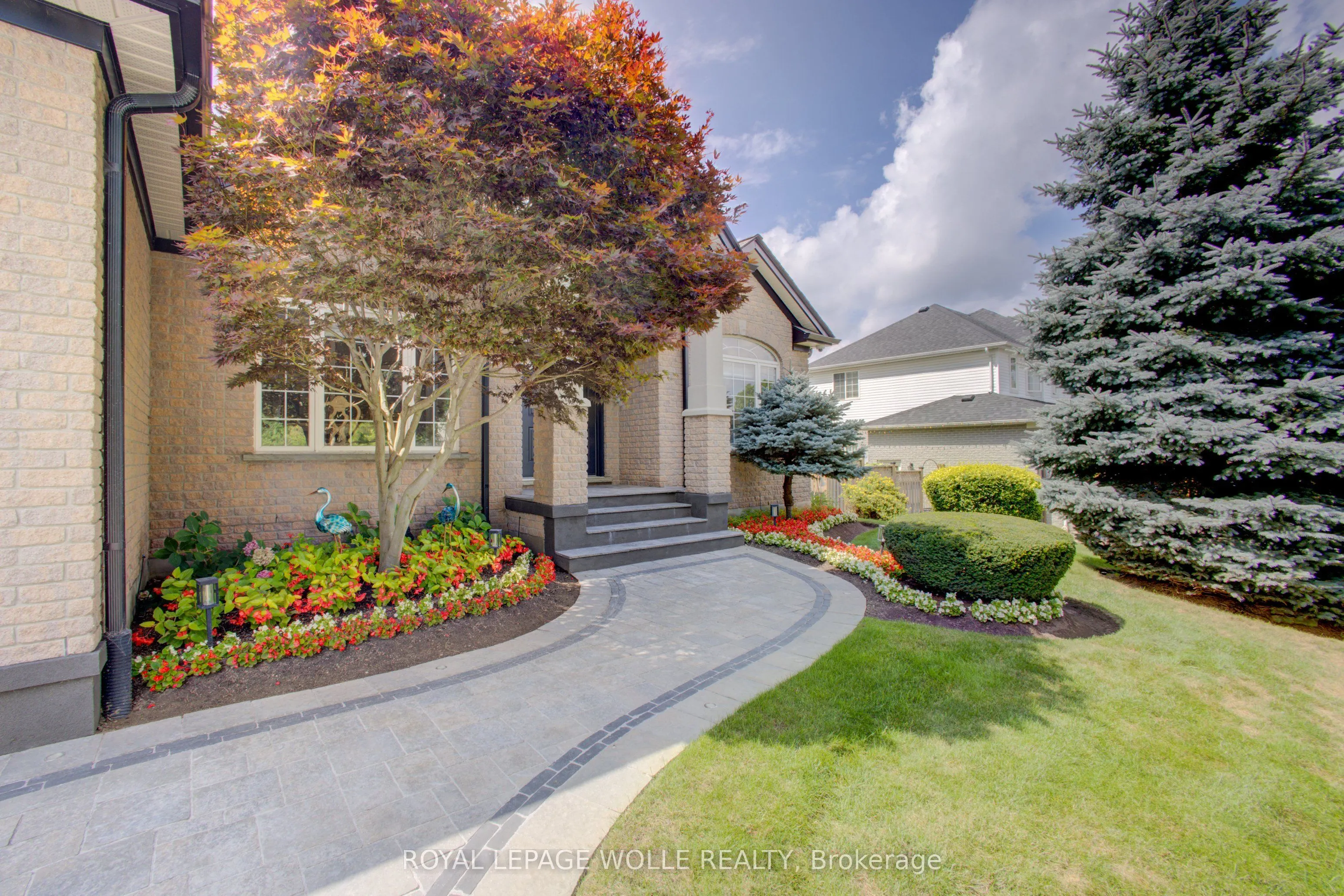457 Caryndale Drive