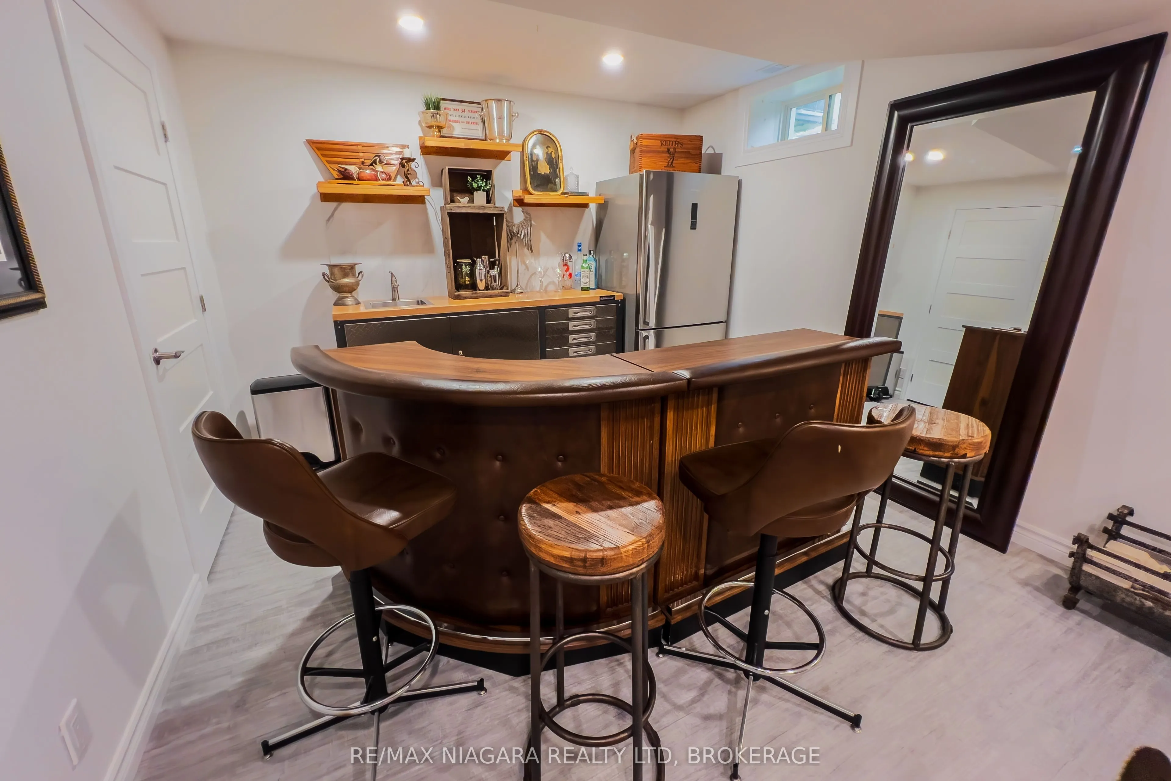 436 RIDGEWAY Road