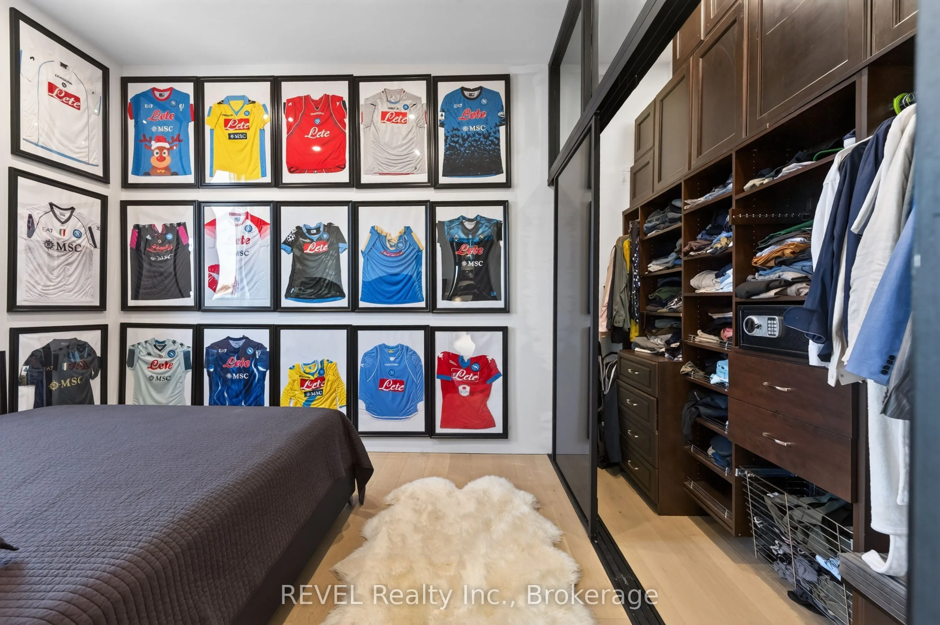 111 Niagara Boulevard #1
