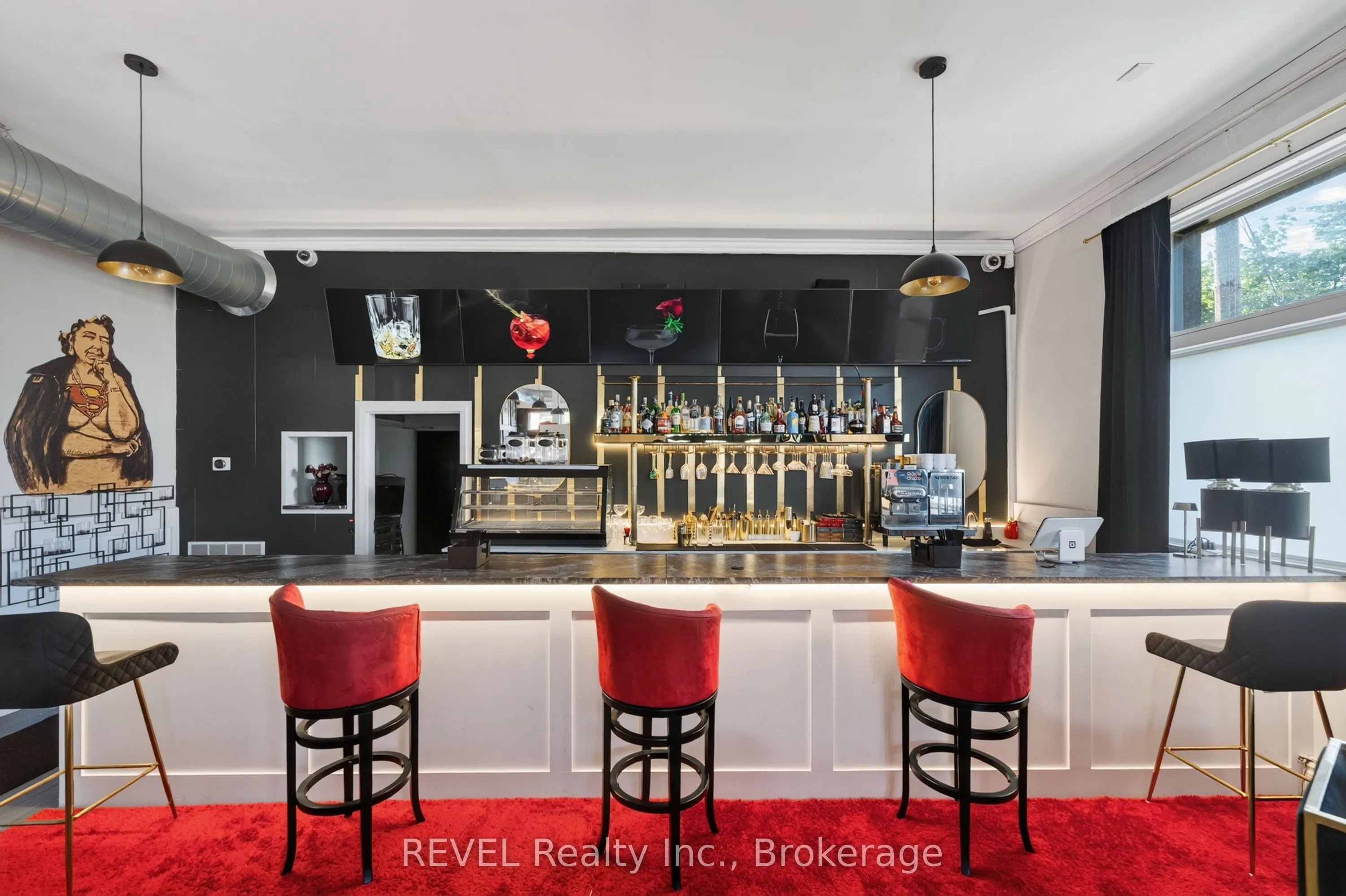 111 Niagara Boulevard #1