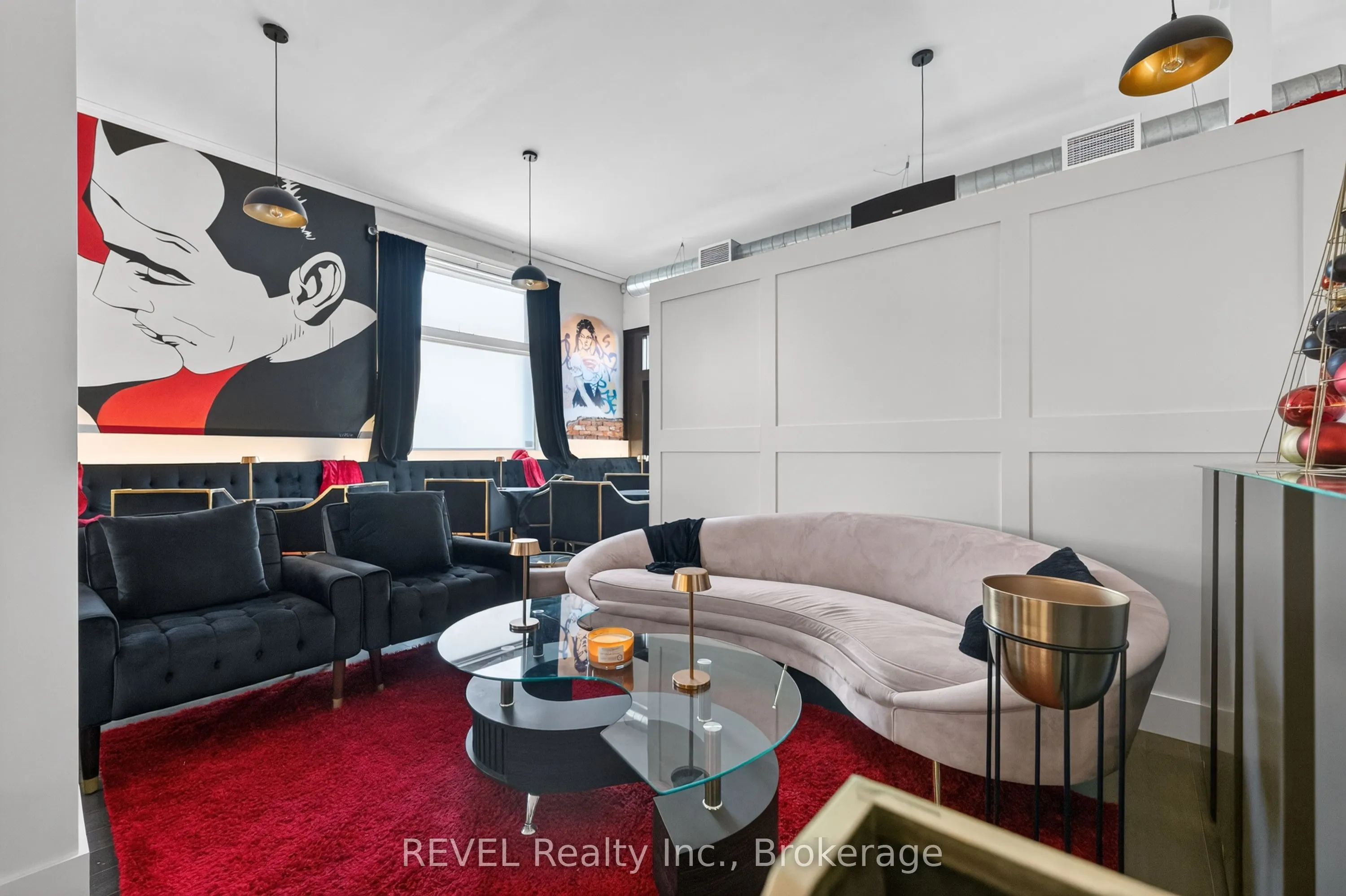 111 Niagara Boulevard #1
