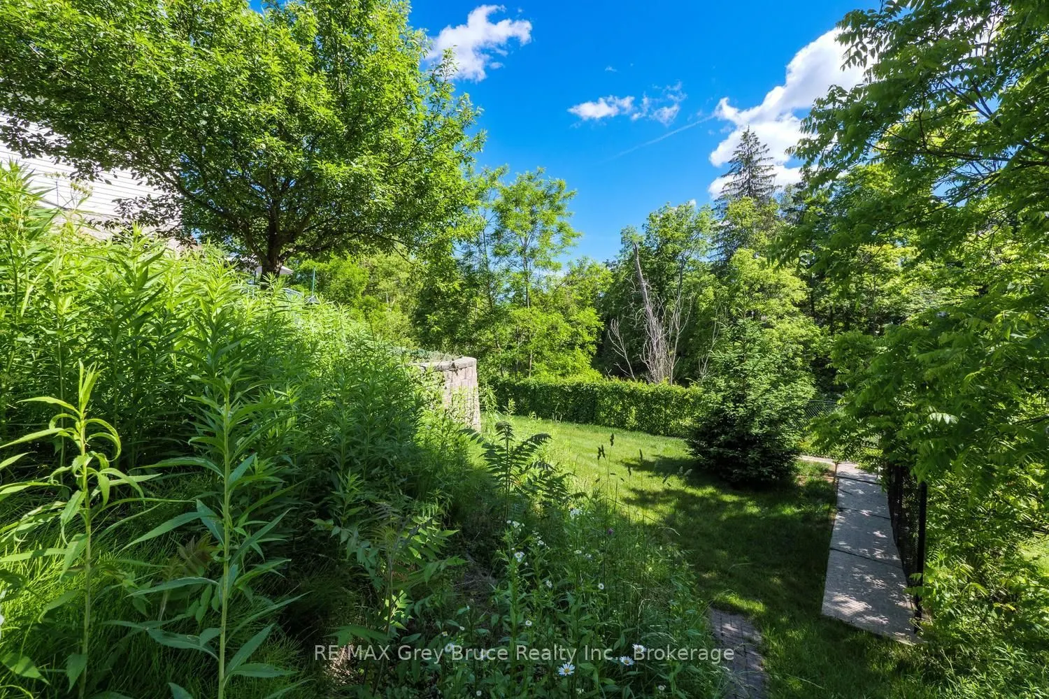 1510 7th Avenue W
