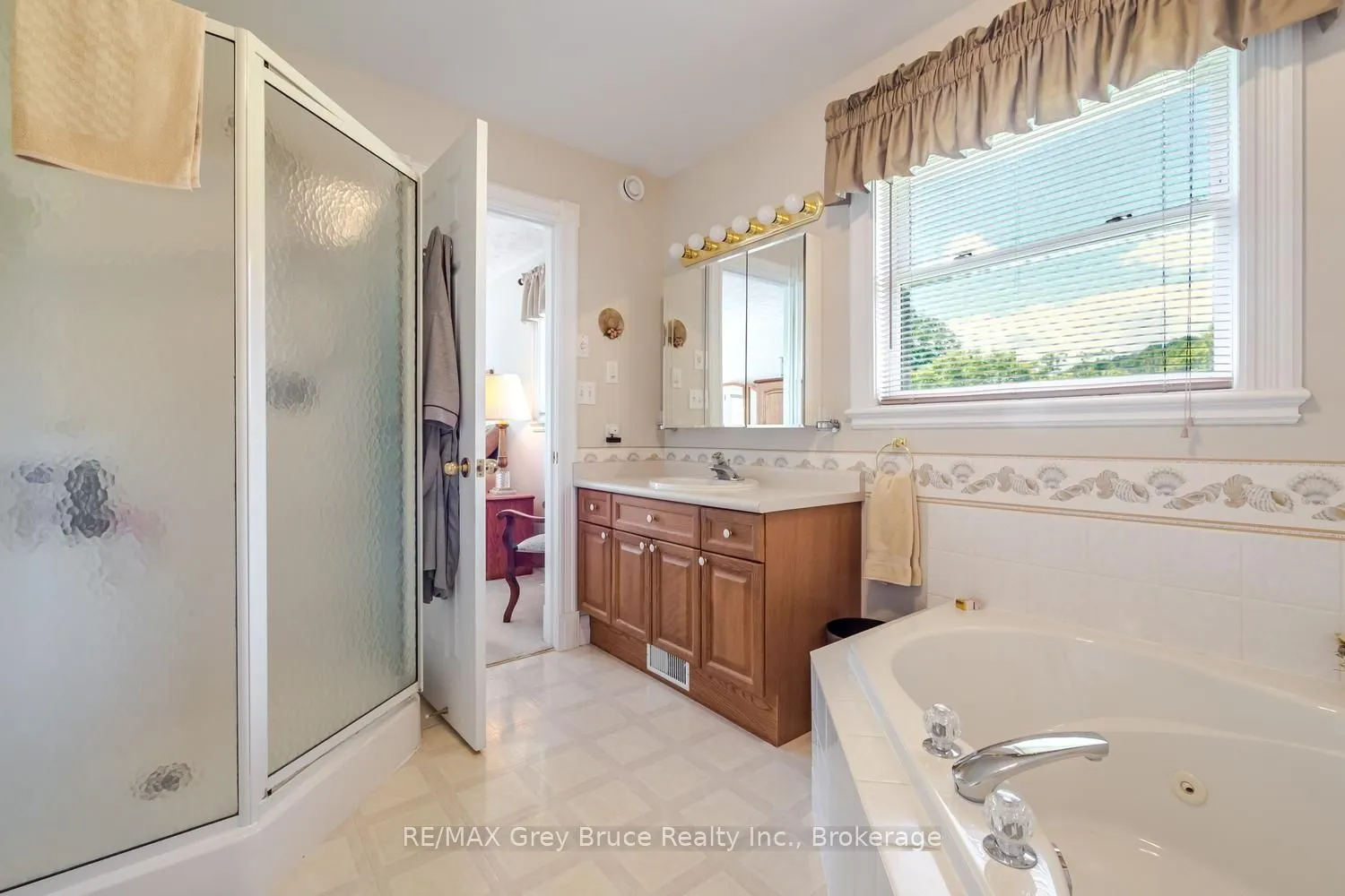 1510 7th Avenue W