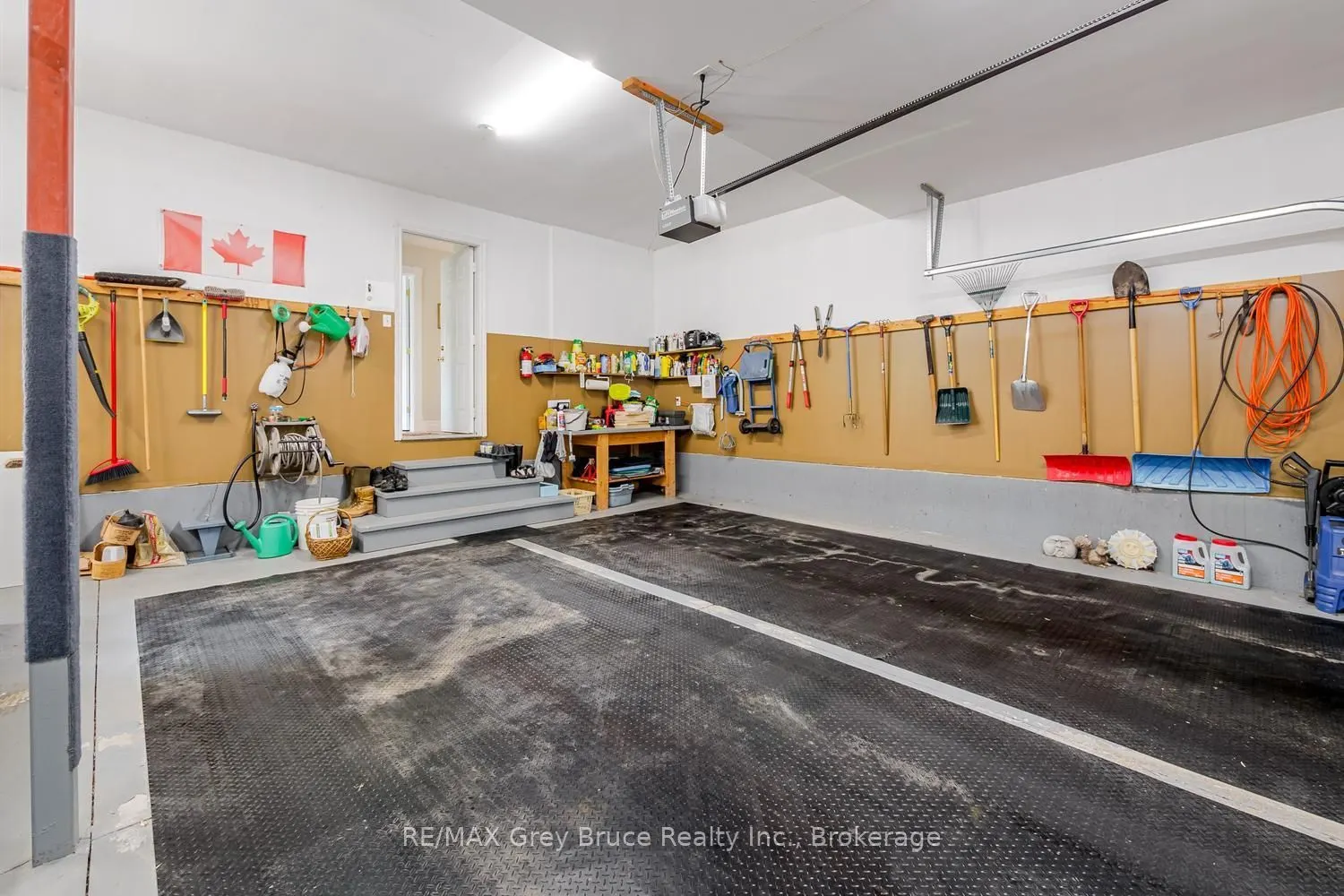 1510 7th Avenue W