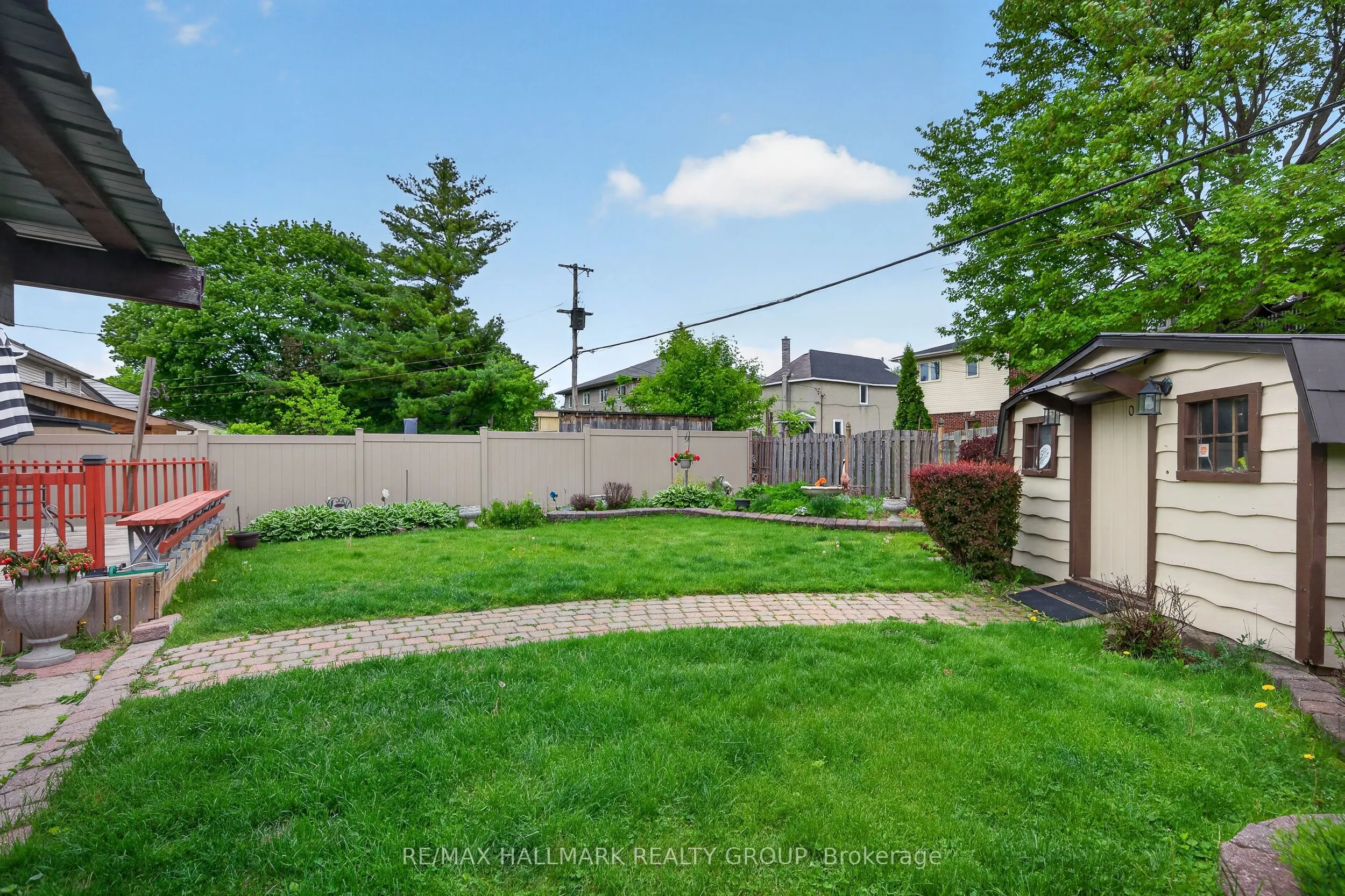 1416 Woodward Avenue