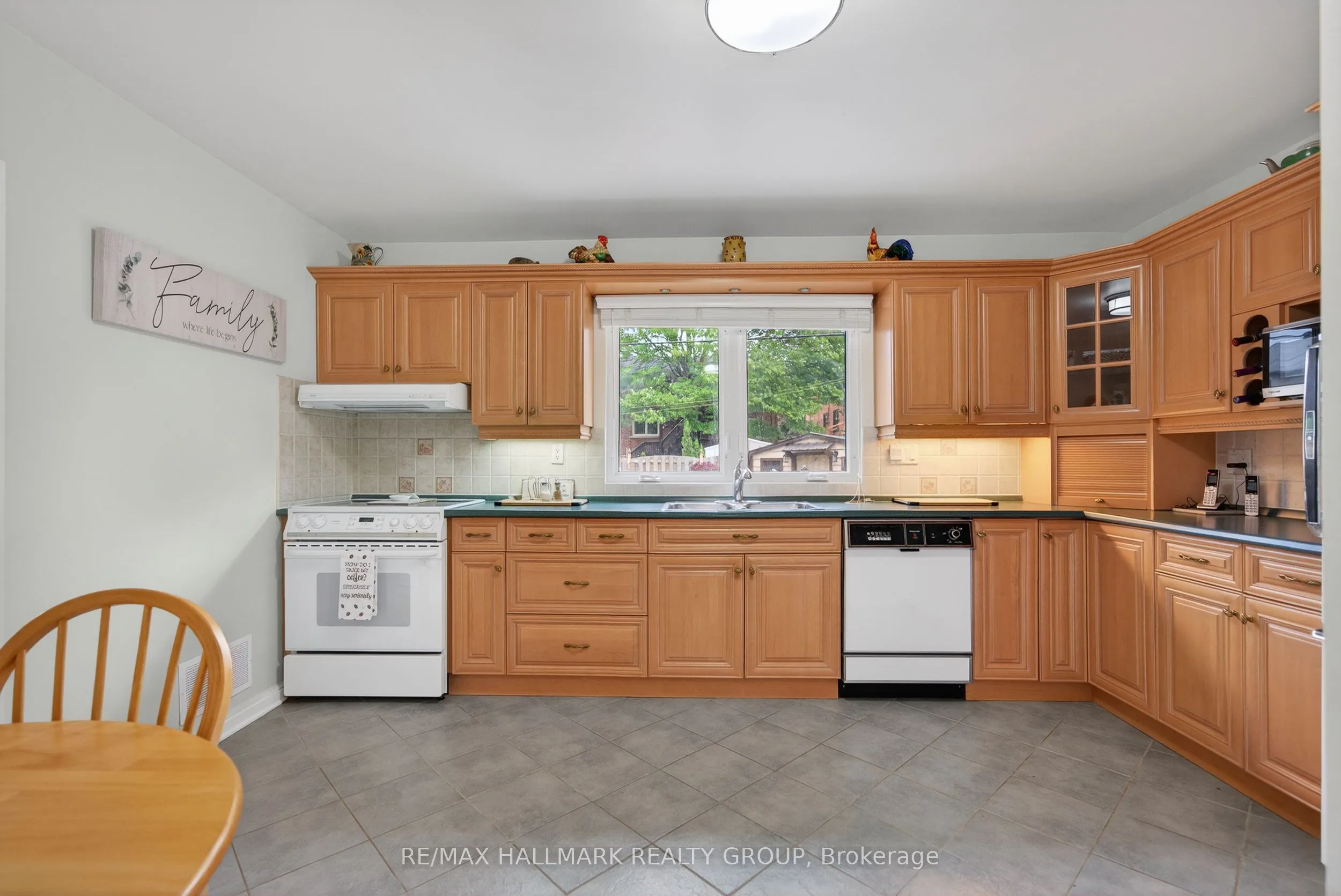 1416 Woodward Avenue