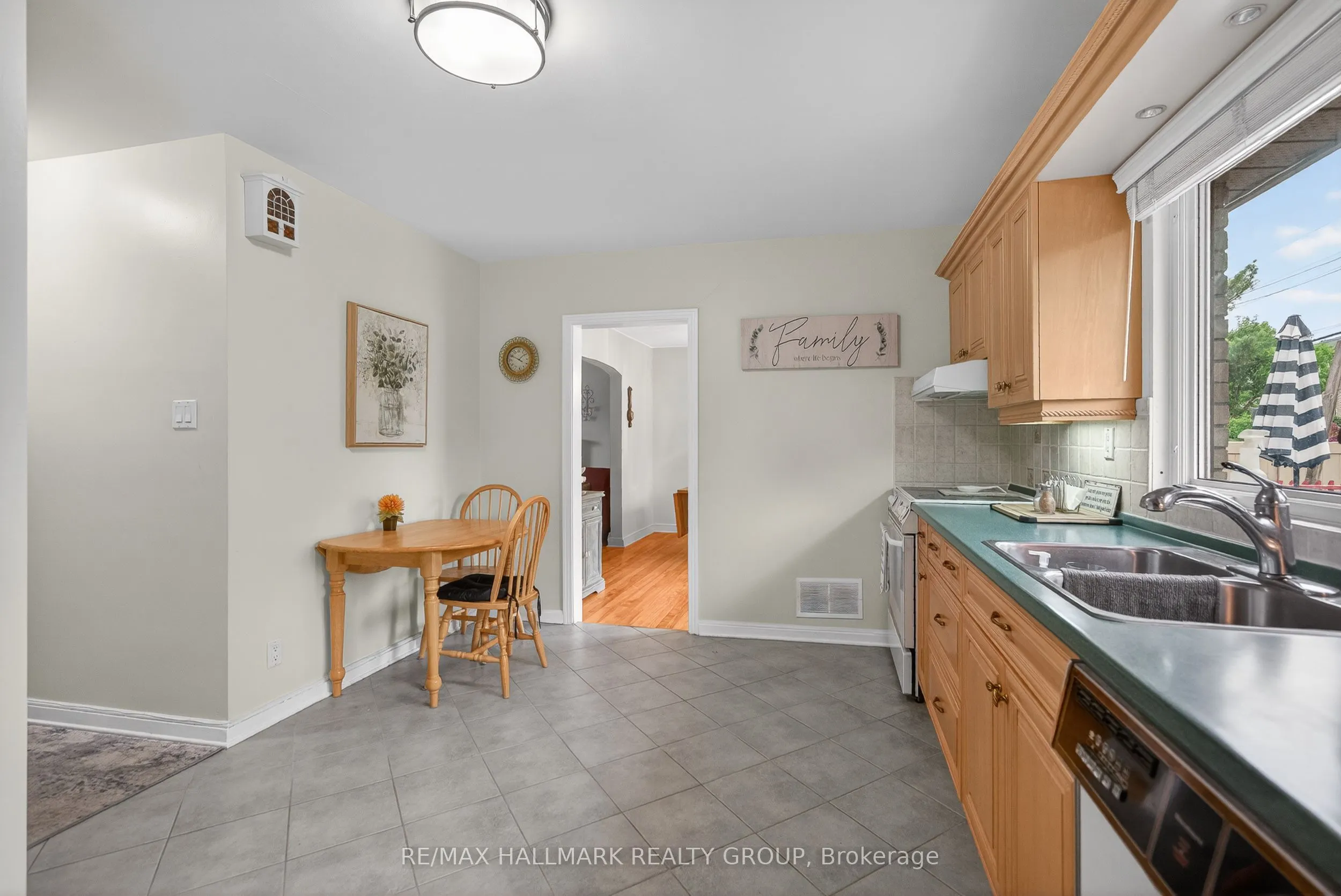 1416 Woodward Avenue
