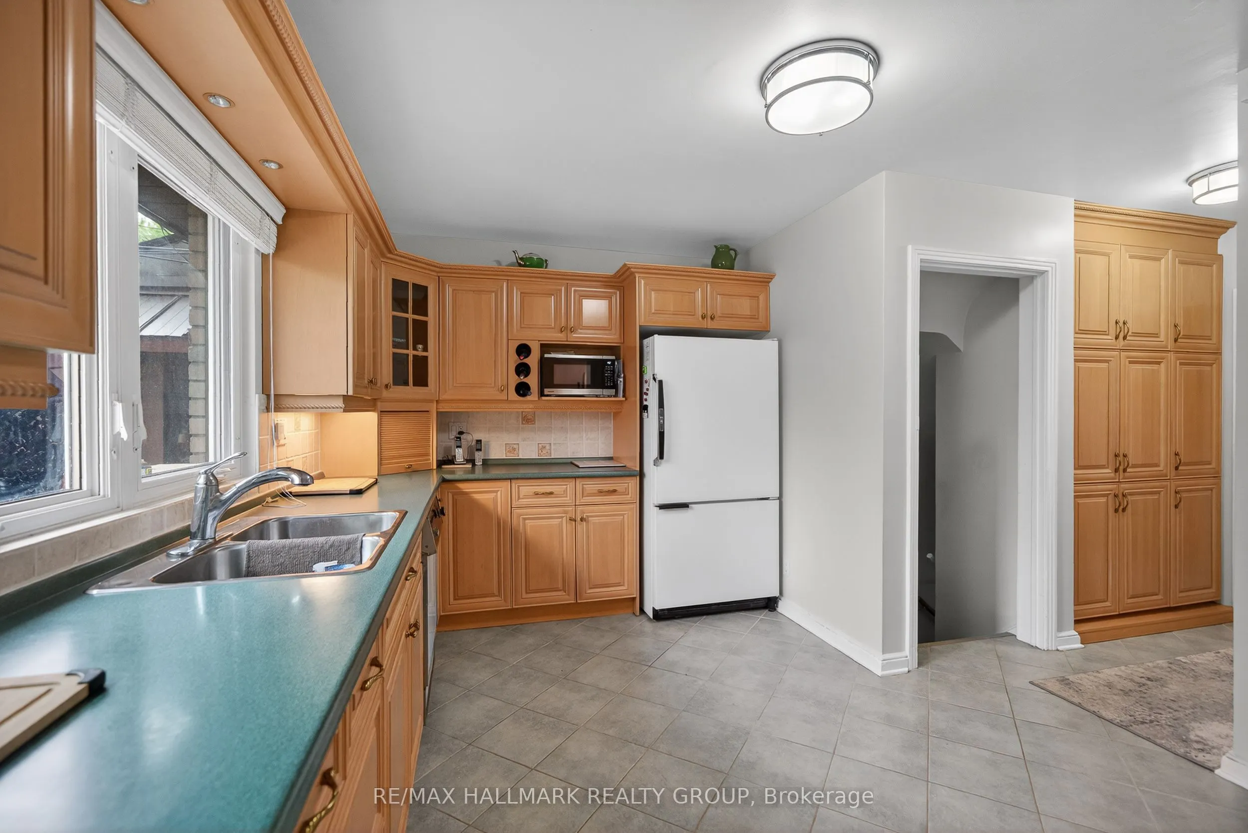 1416 Woodward Avenue