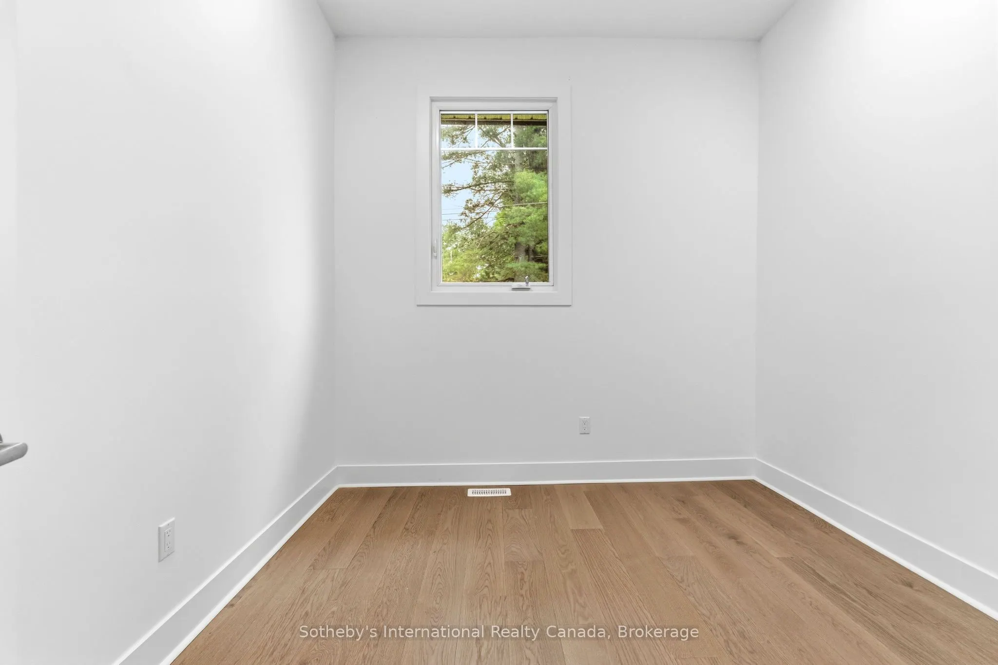 1003 Elizabeth Street