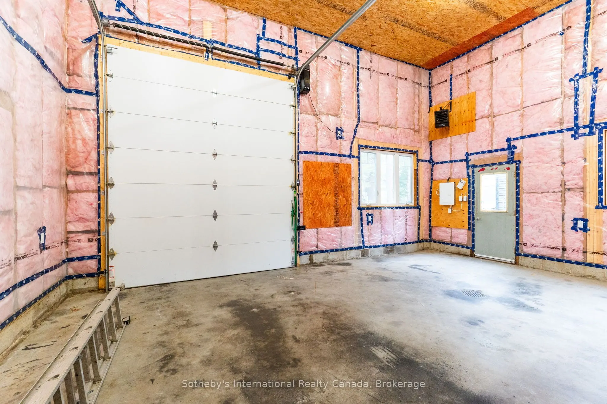 1003 Elizabeth Street