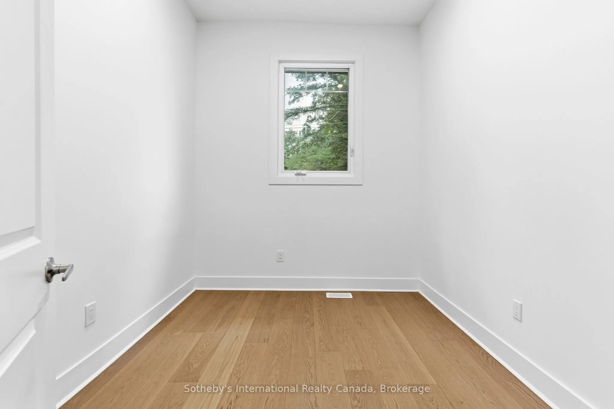 1003 Elizabeth Street