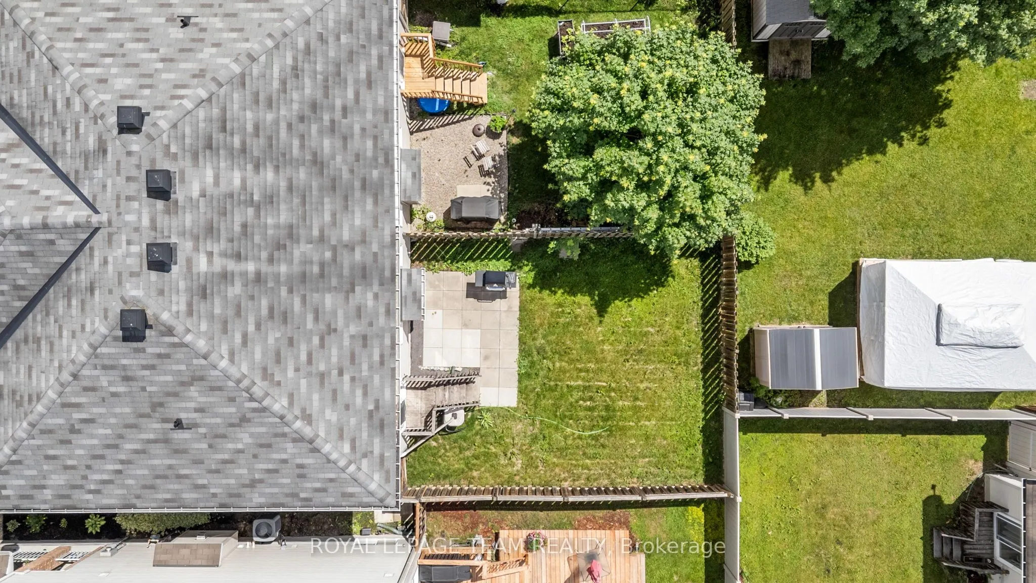 92 Wolff Crescent