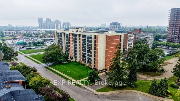 65 Westmount Road N #412