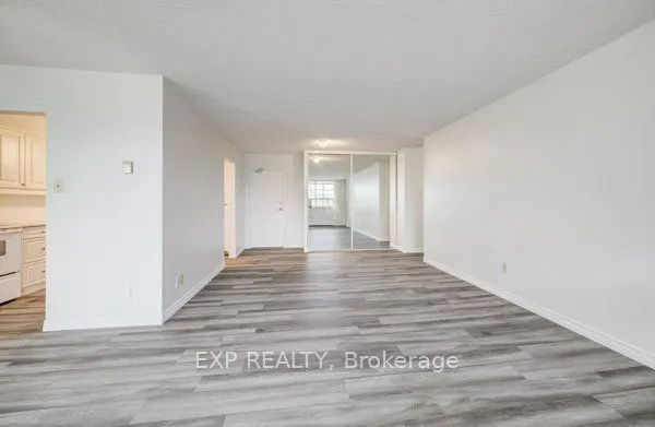 65 Westmount Road N #412