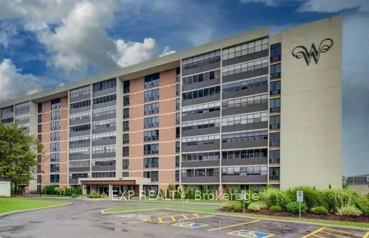 65 Westmount Road N #412