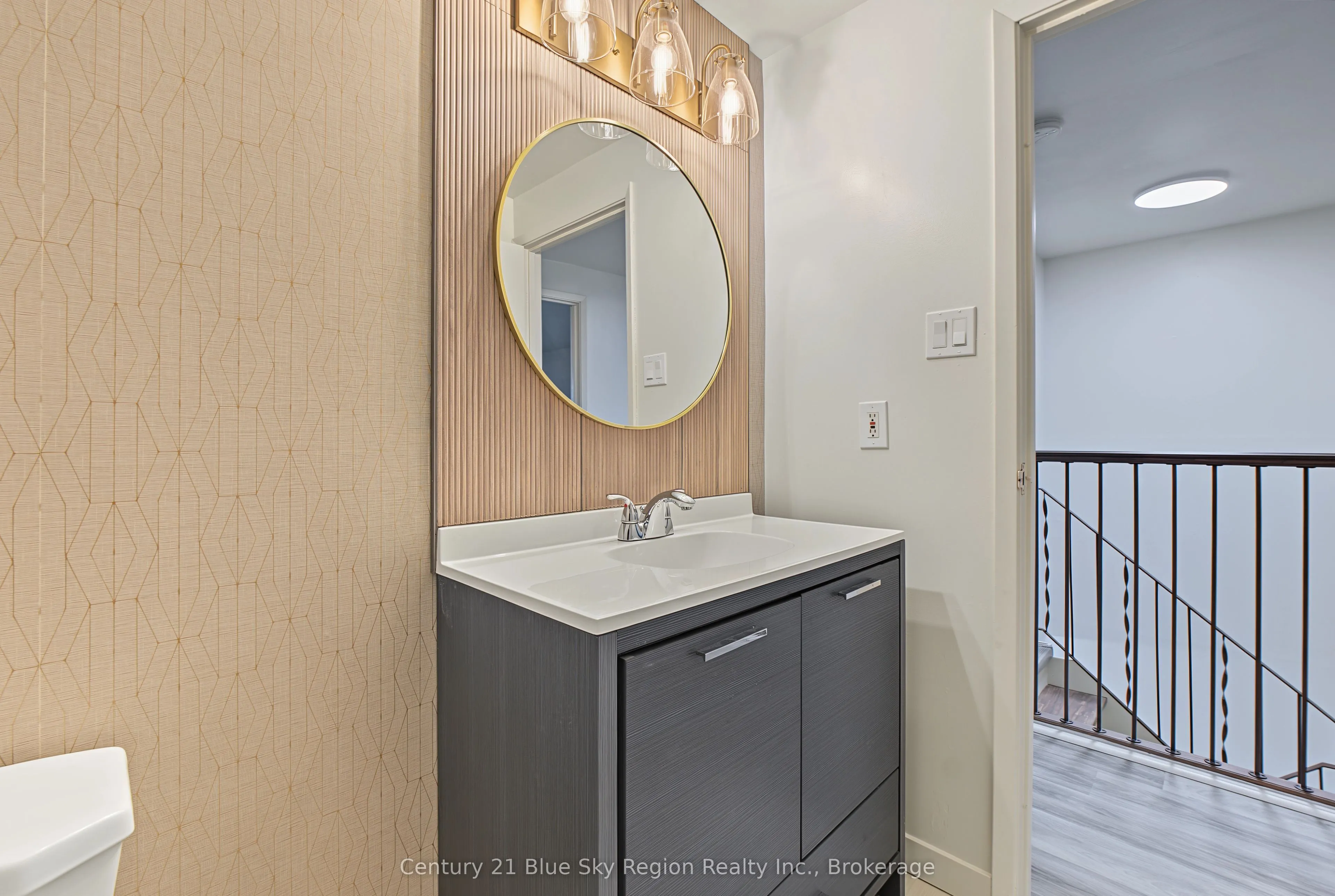 644 Lakeshore Drive #24