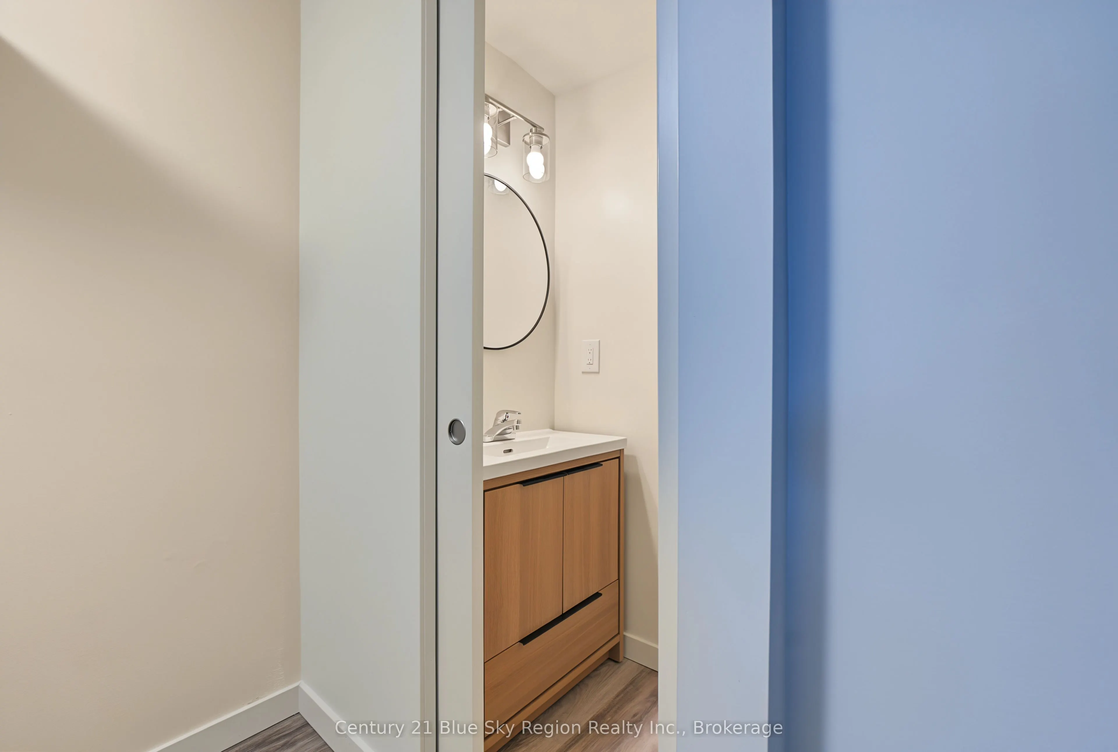 644 Lakeshore Drive #24