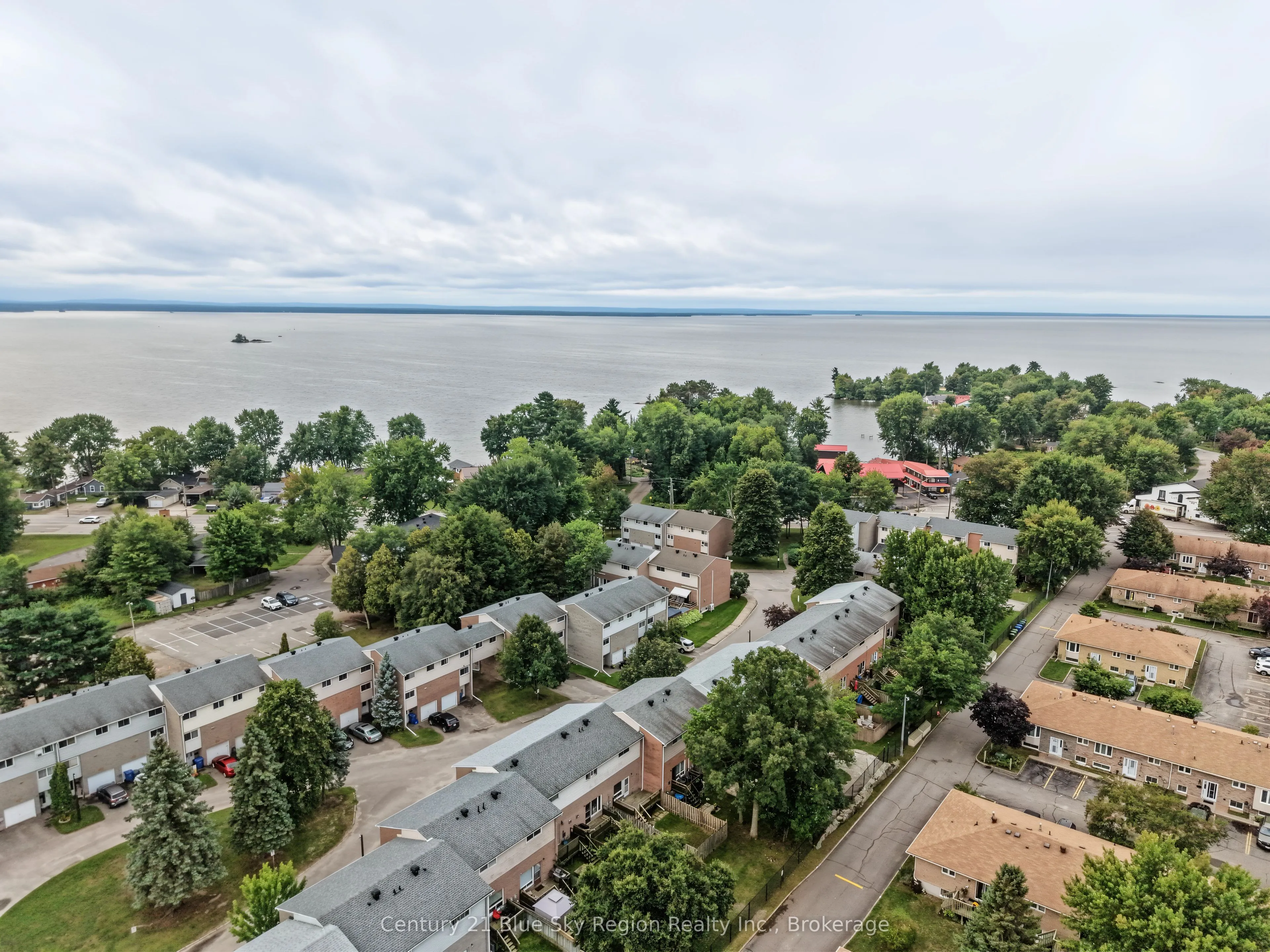 644 Lakeshore Drive #24