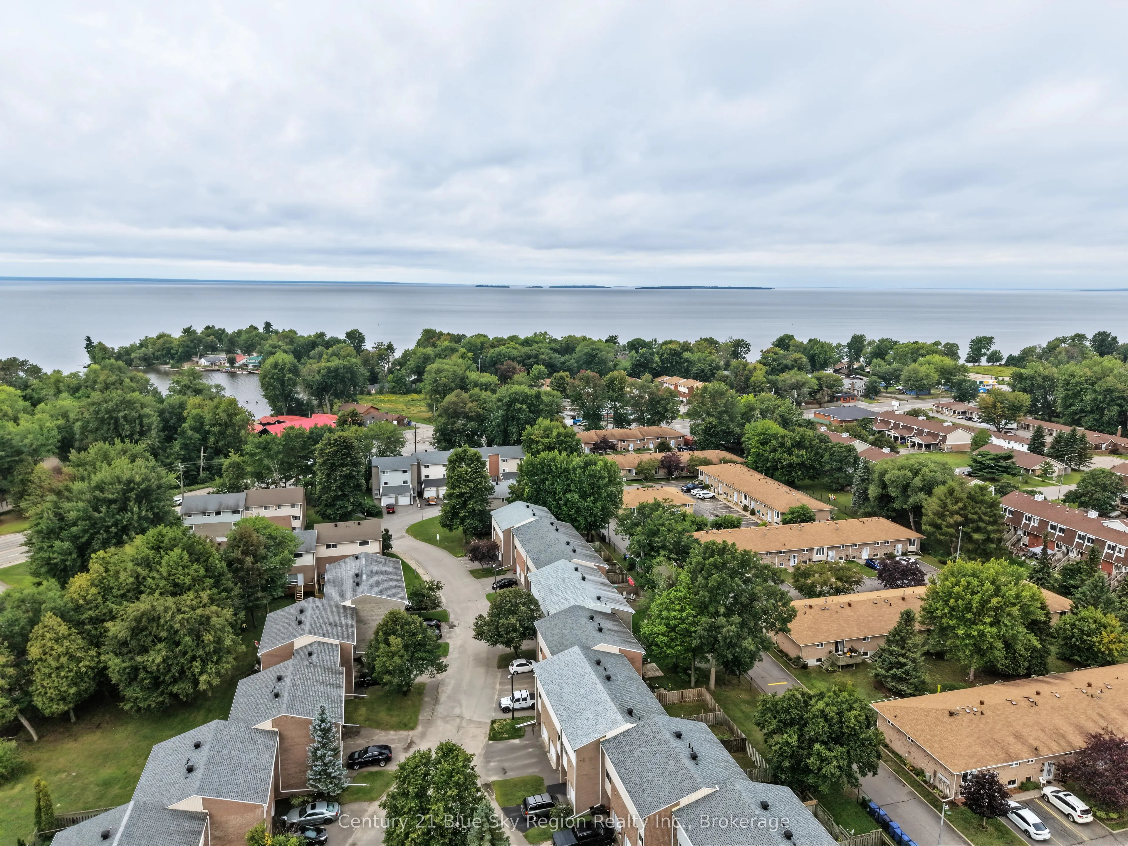 644 Lakeshore Drive #24