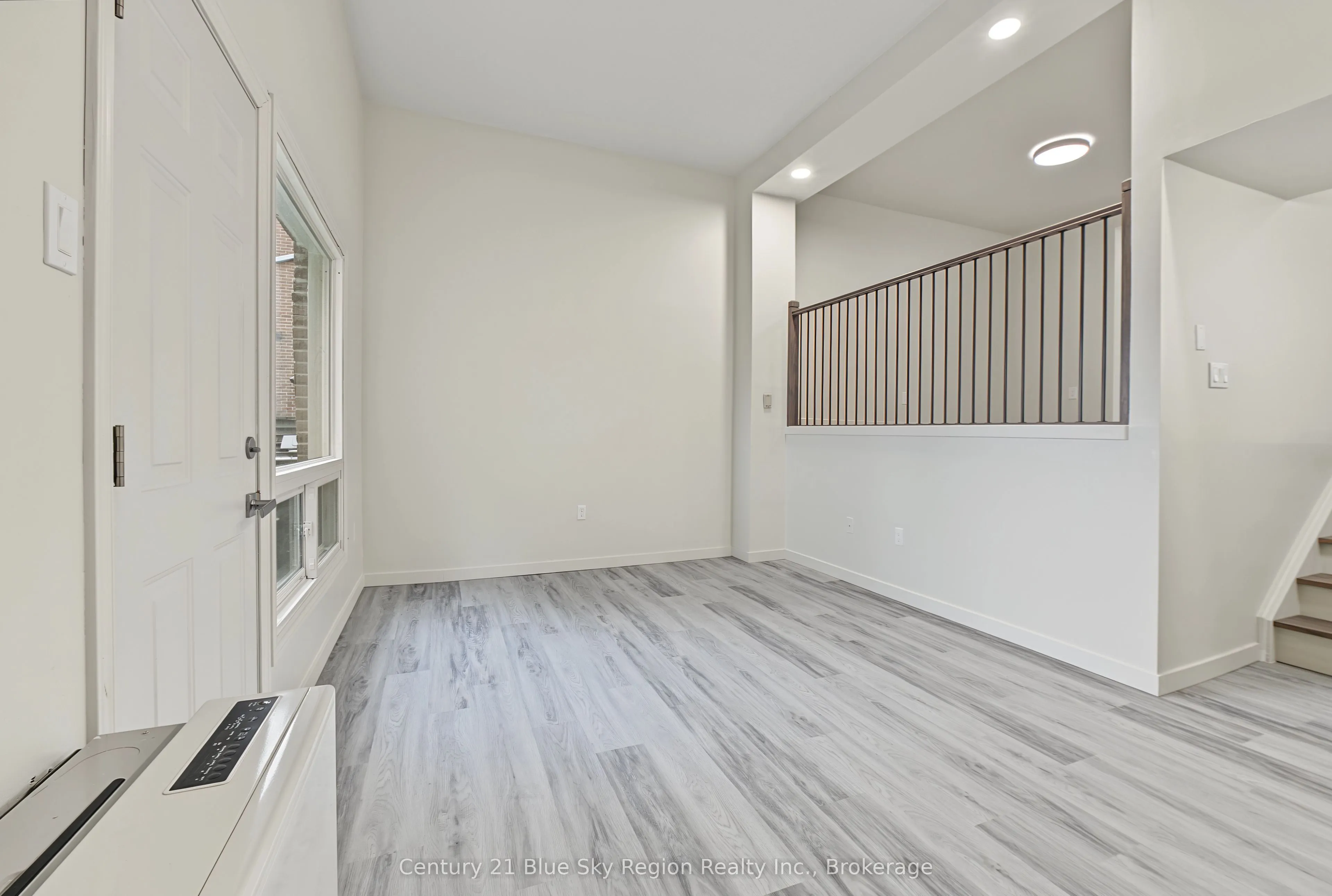 644 Lakeshore Drive #24