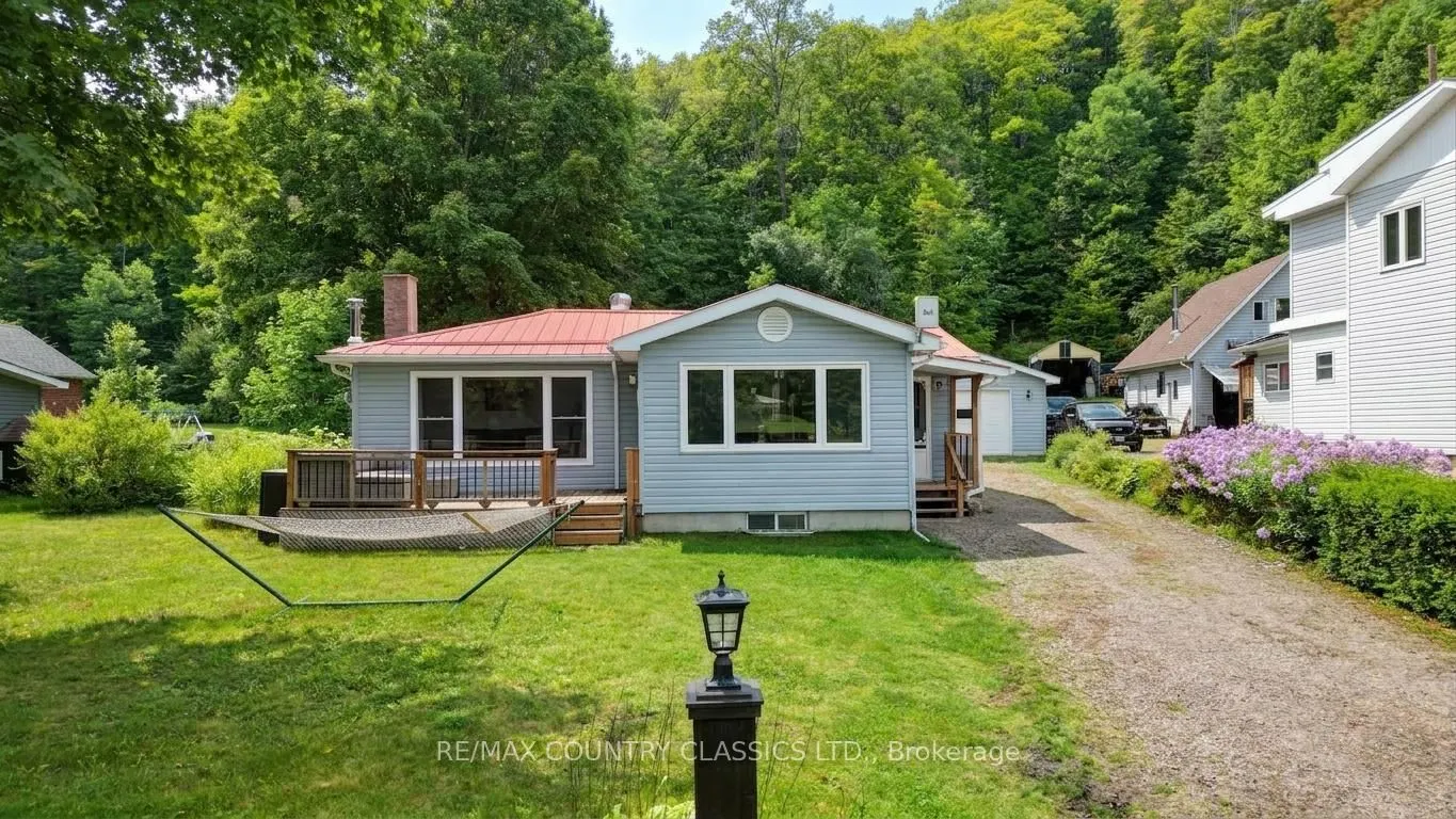 1055 Burleigh Road