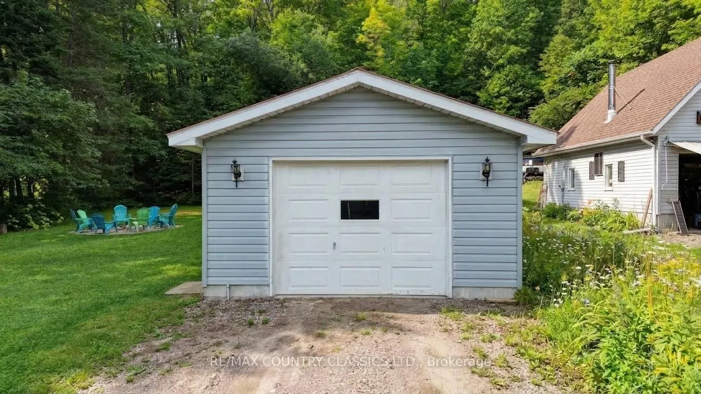 1055 Burleigh Road