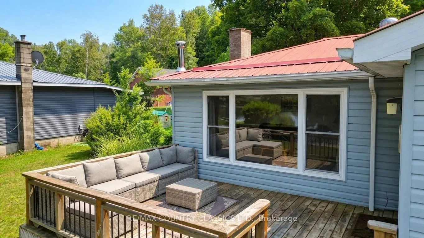 1055 Burleigh Road