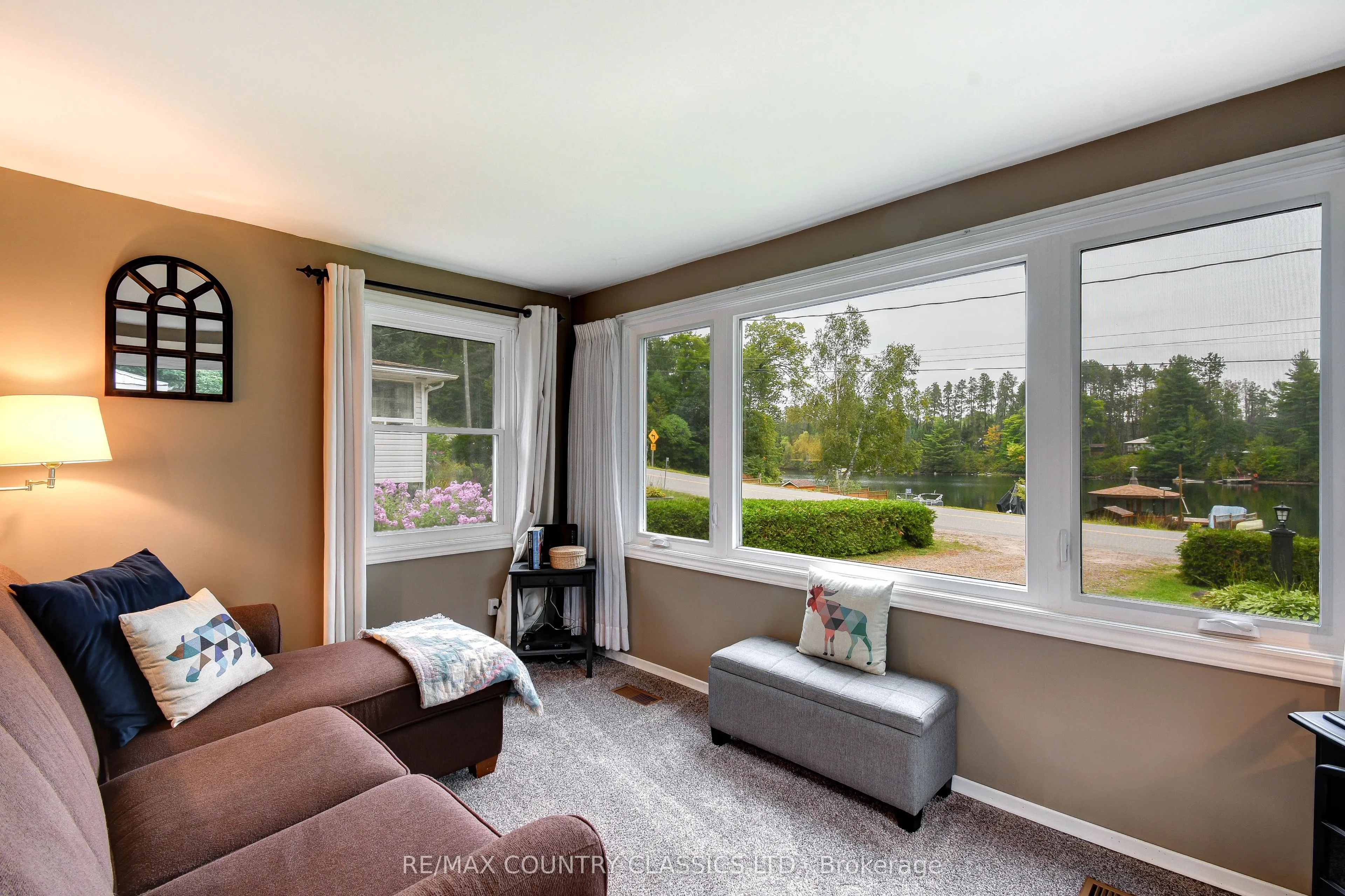1055 Burleigh Road