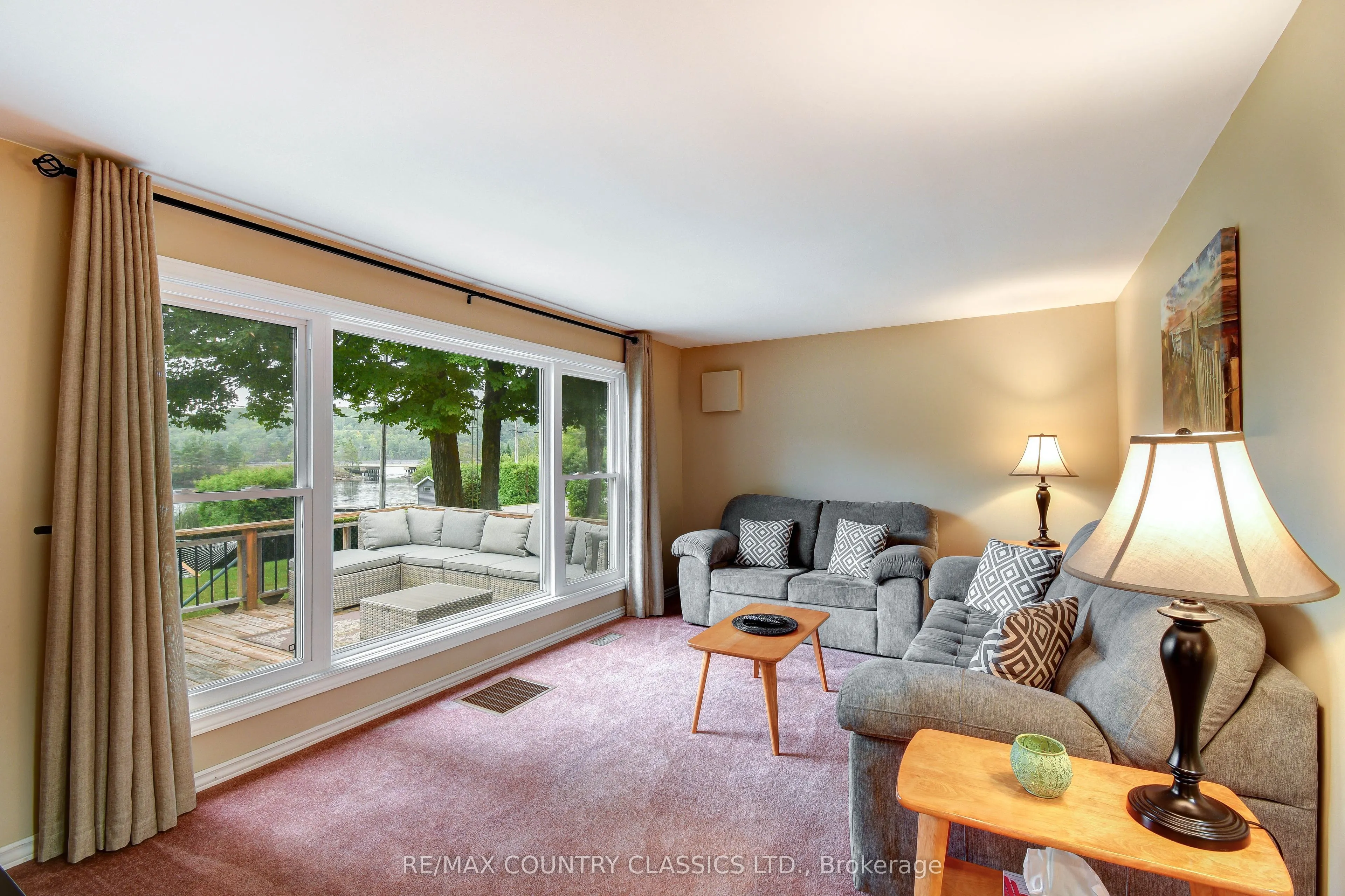 1055 Burleigh Road