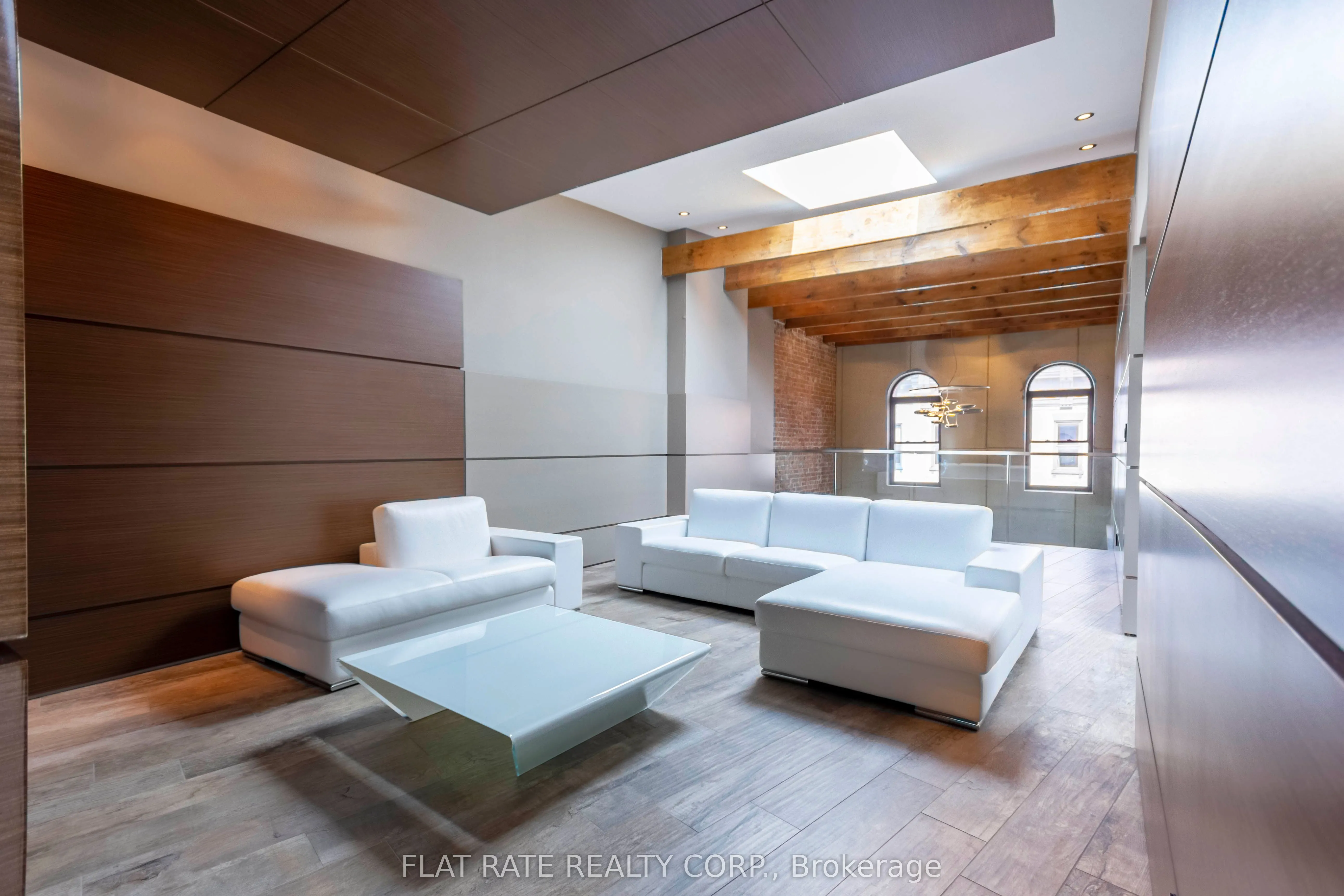 139-141 HUNTER Street W