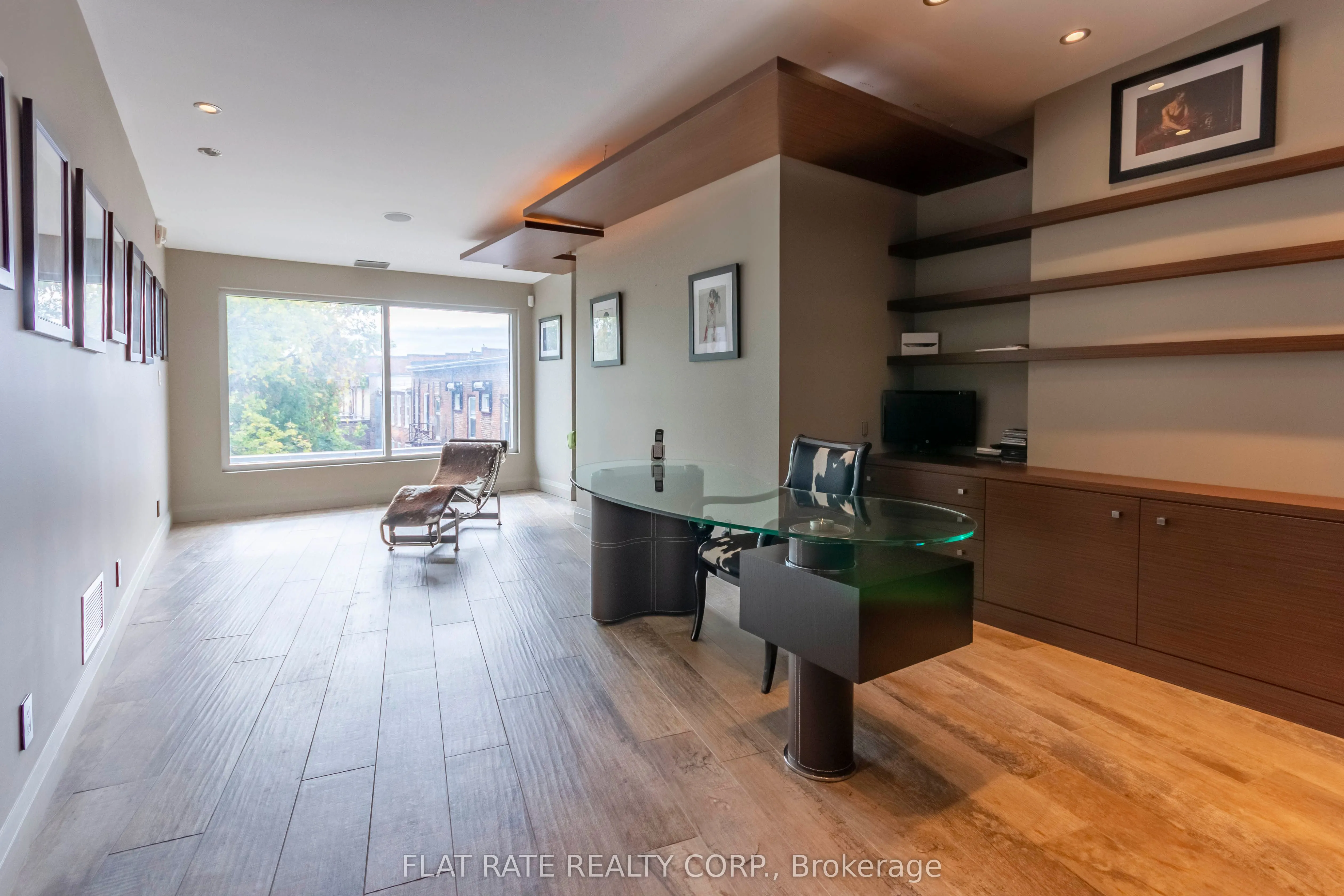 139-141 HUNTER Street W