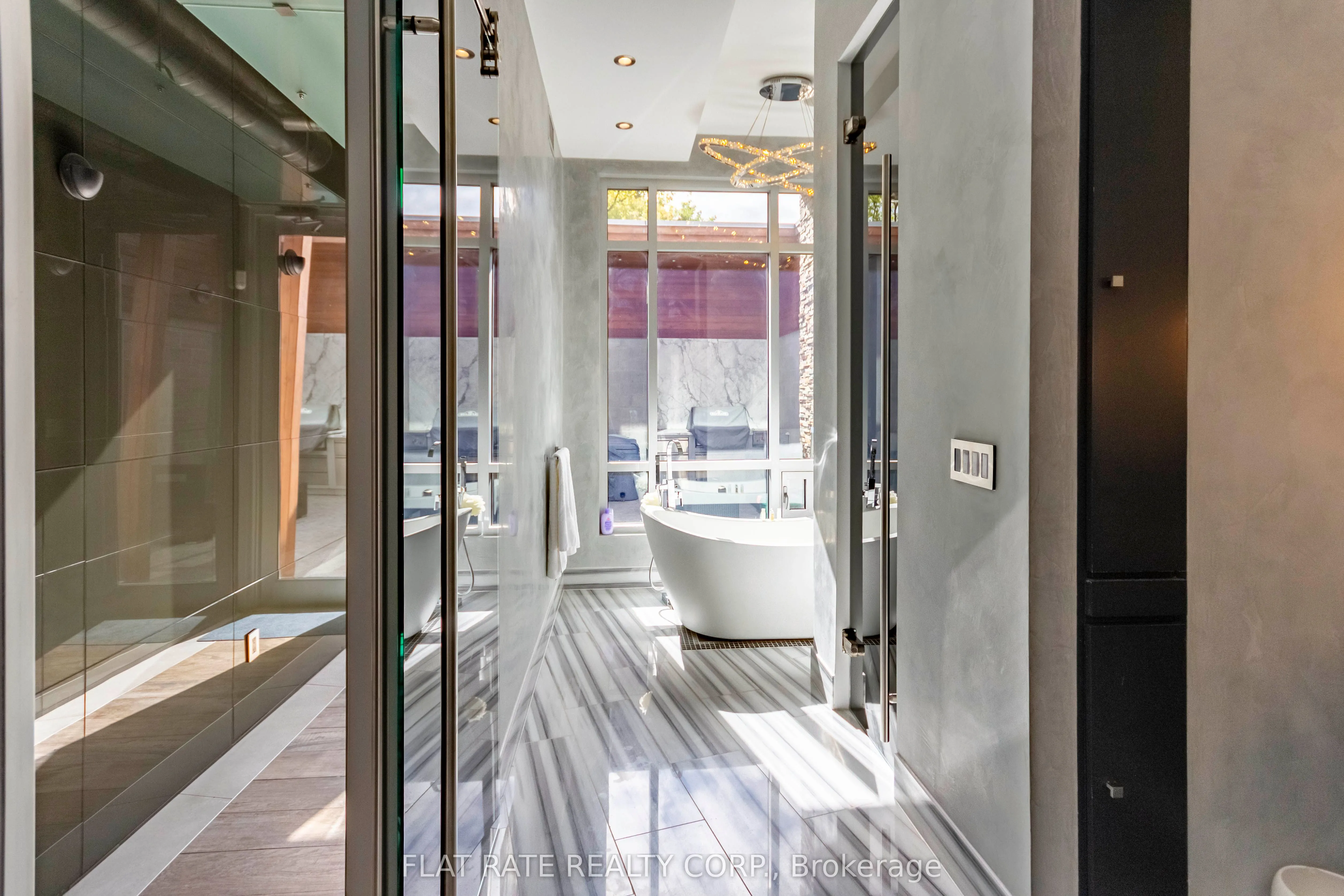 139-141 HUNTER Street W