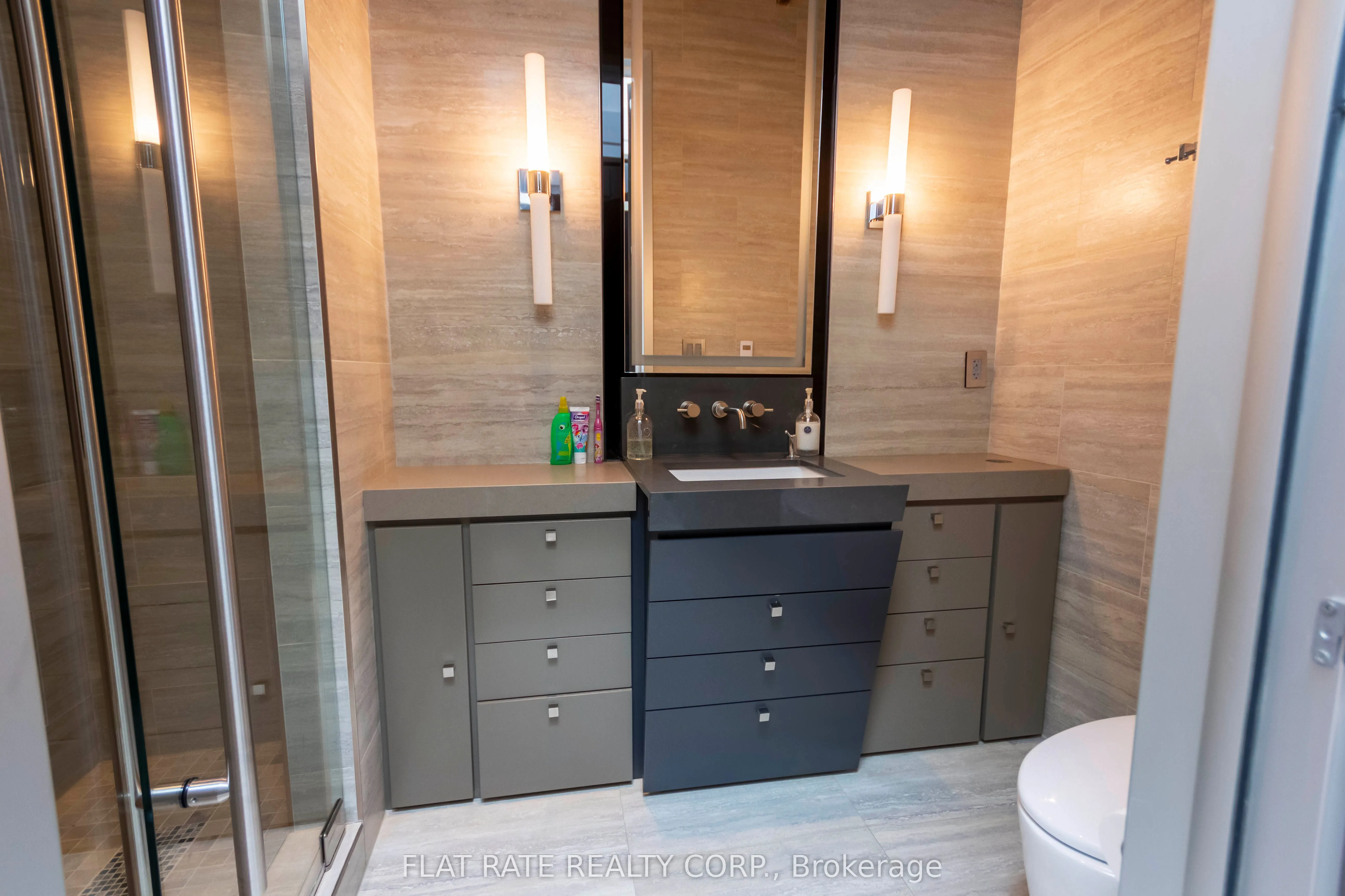 139-141 HUNTER Street W